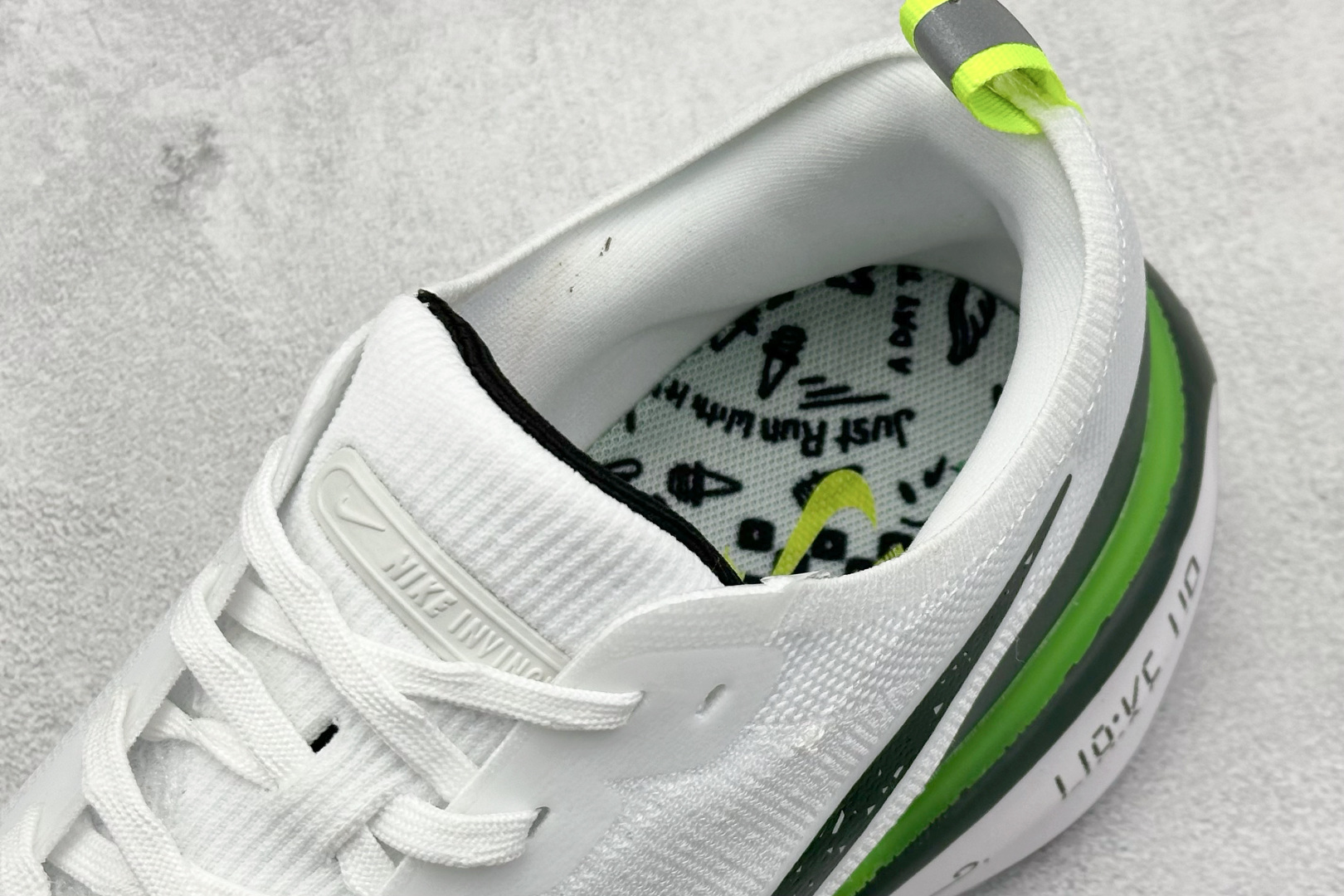 福利特价 终端放店
GS版 NK ZoomX Invincible Run Flyknit FK3 不可