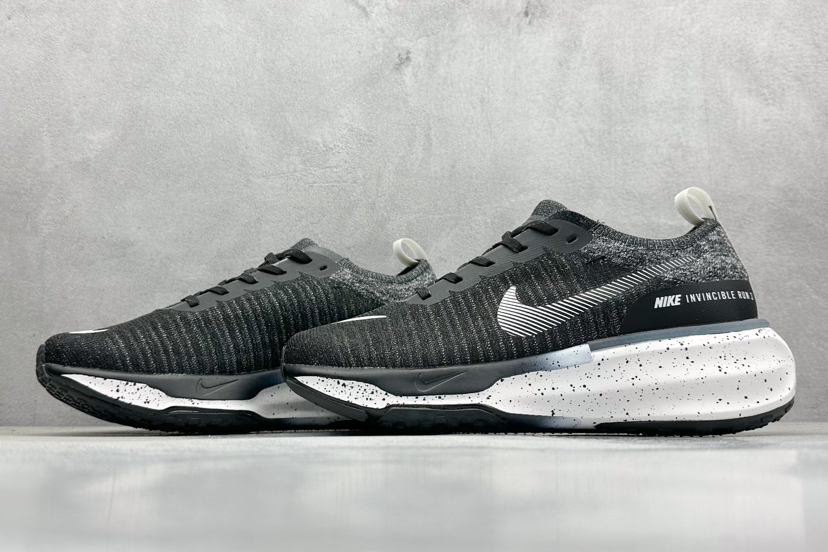 福利特价 终端放店
GS版 NK ZoomX Invincible Run Flyknit FK3 不可