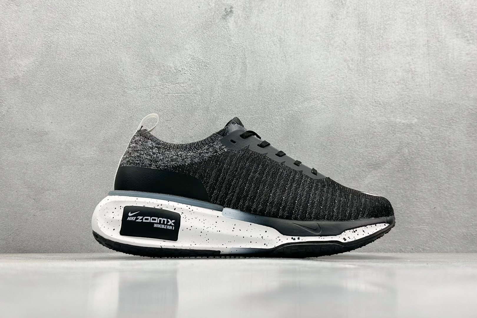 福利特价 终端放店
GS版 NK ZoomX Invincible Run Flyknit FK3 不可