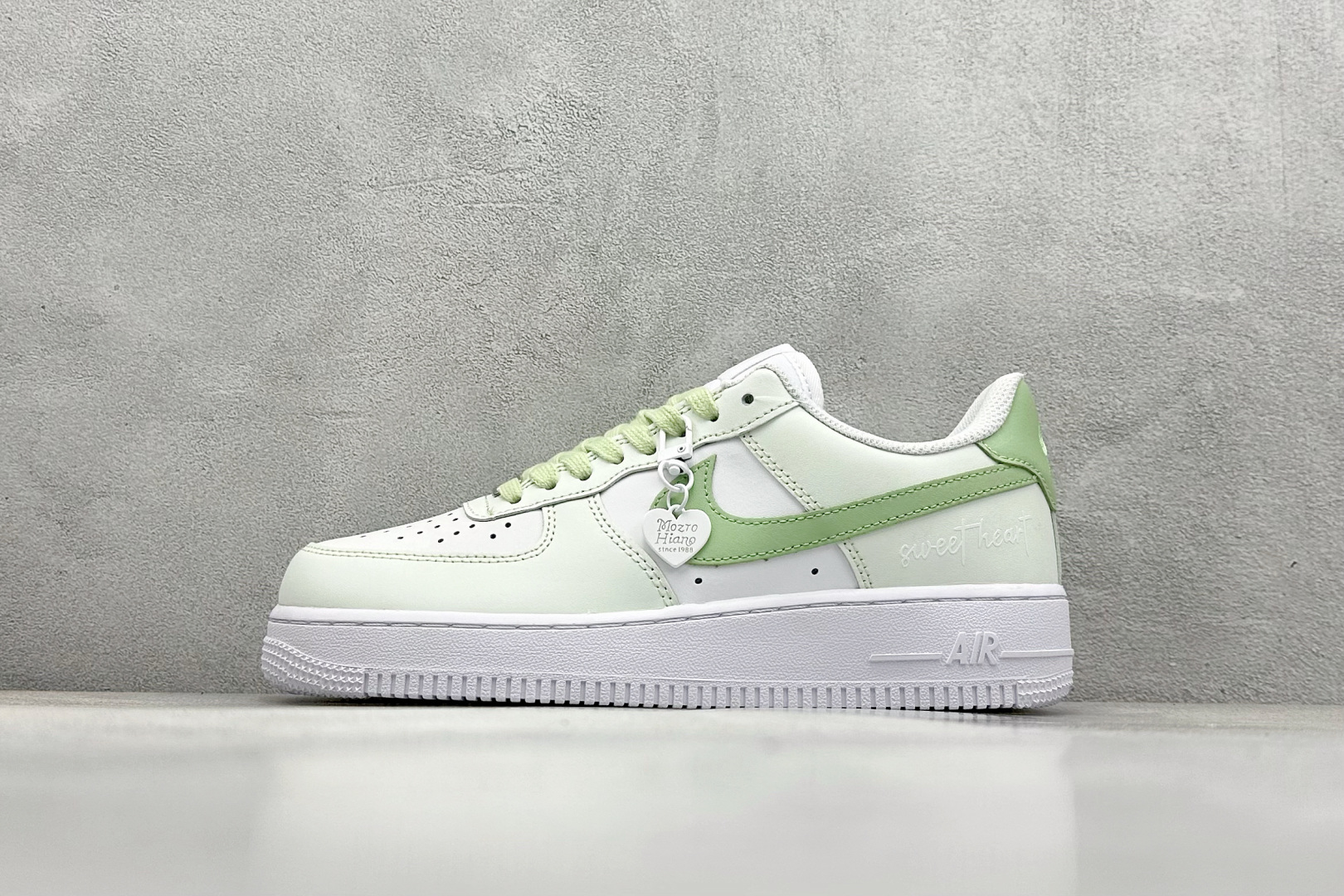  
Nk Air Force 1'07 Low 二次元主题 青苹果喷绘 空军一号低帮休闲板鞋
#原楦原