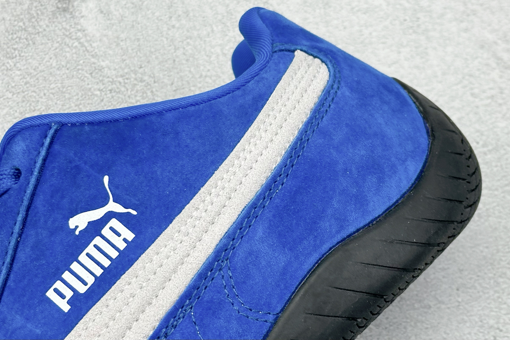  
TG版 Puma Speedcet OG 
彪马低帮复古运动休闲赛车跑鞋 
以趣味十足又前卫复古的设