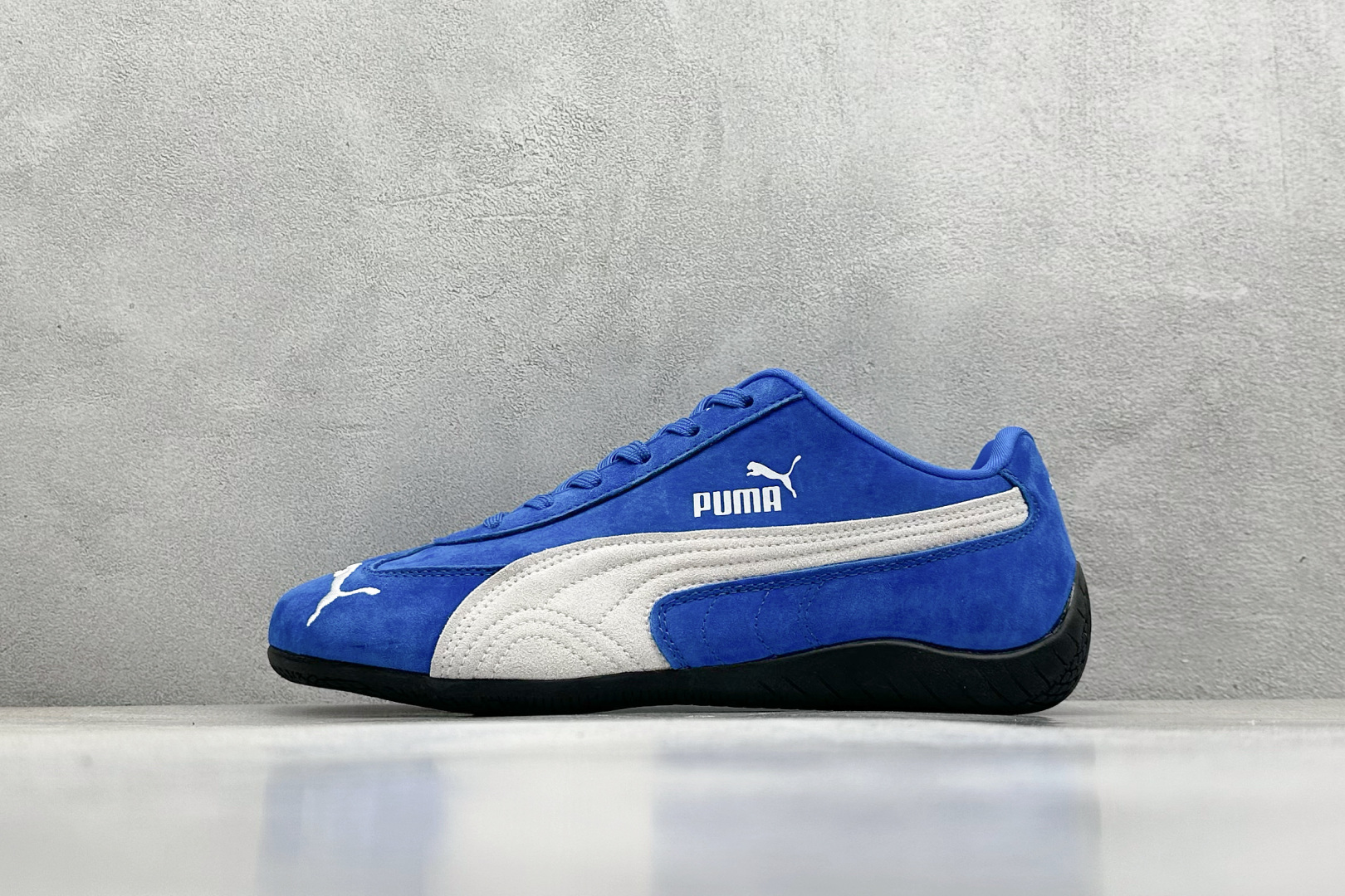  
TG版 Puma Speedcet OG 
彪马低帮复古运动休闲赛车跑鞋 
以趣味十足又前卫复古的设