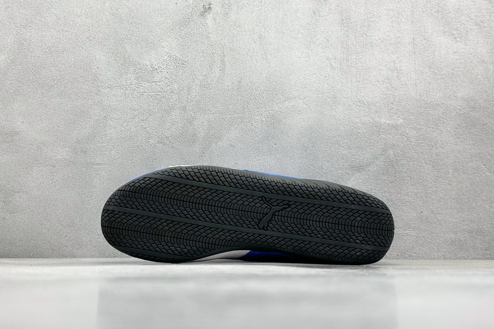 
TG版 Puma Speedcet OG 
彪马低帮复古运动休闲赛车跑鞋 
以趣味十足又前卫复古的设