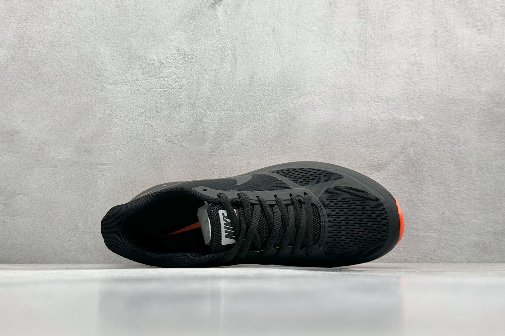  
NK Air Zoom Winflo 7X 登月网面透气专业跑步鞋 原档案数据编织面 原盒原配 QC