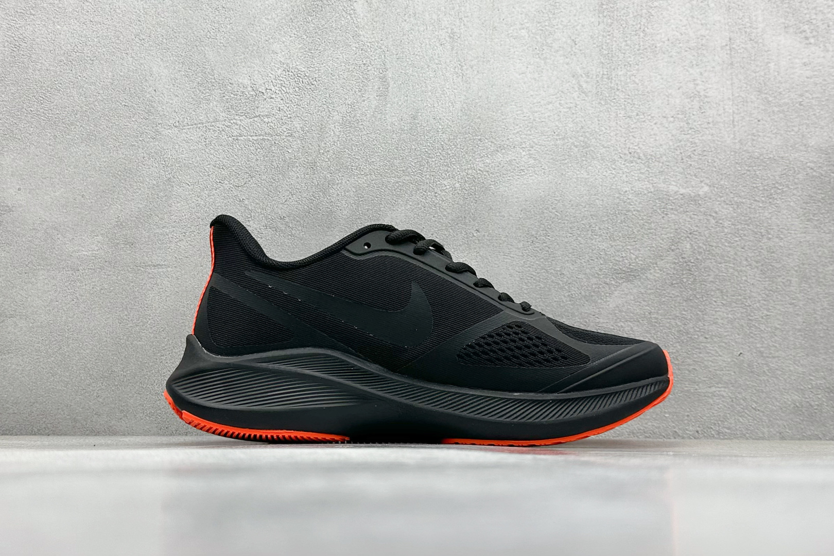  
NK Air Zoom Winflo 7X 登月网面透气专业跑步鞋 原档案数据编织面 原盒原配 QC