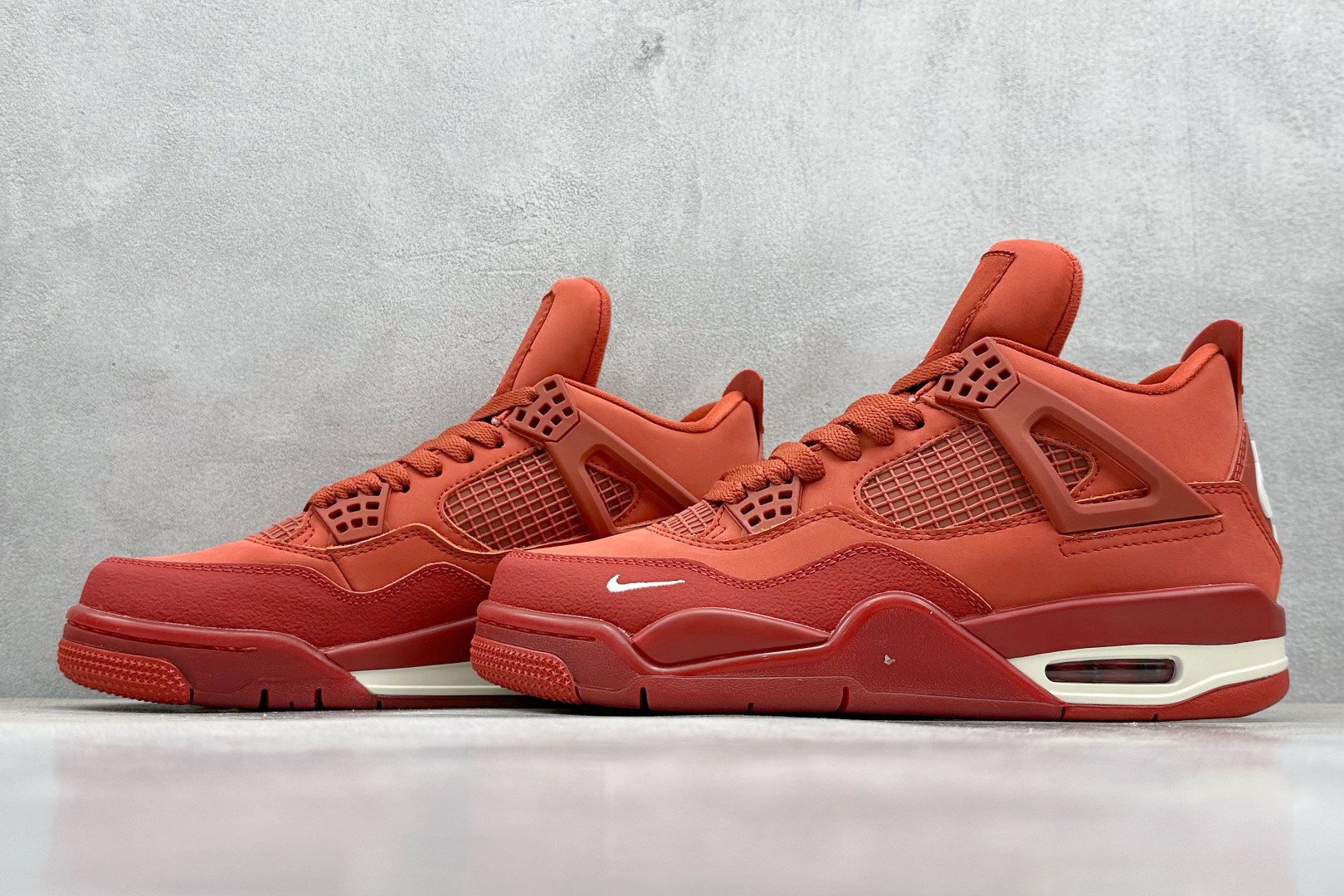  终端放店
FS版 Air Jordan 4 Retro Low x Nigel Sylvester O