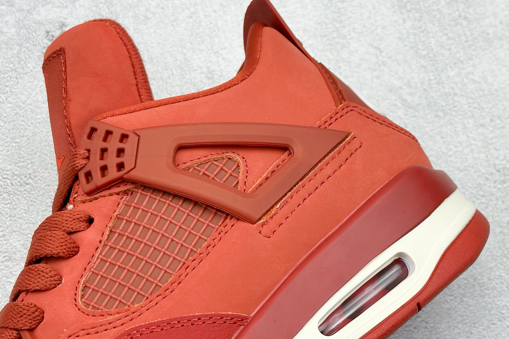  终端放店
FS版 Air Jordan 4 Retro Low x Nigel Sylvester O