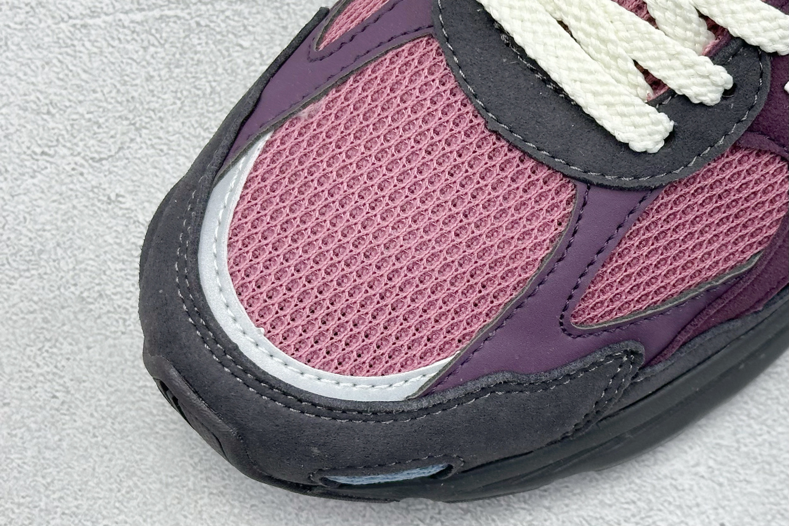 
NB New Balance 2010系列 新百伦经典复古休闲运动板鞋
以ENCAP中底配以升级版 