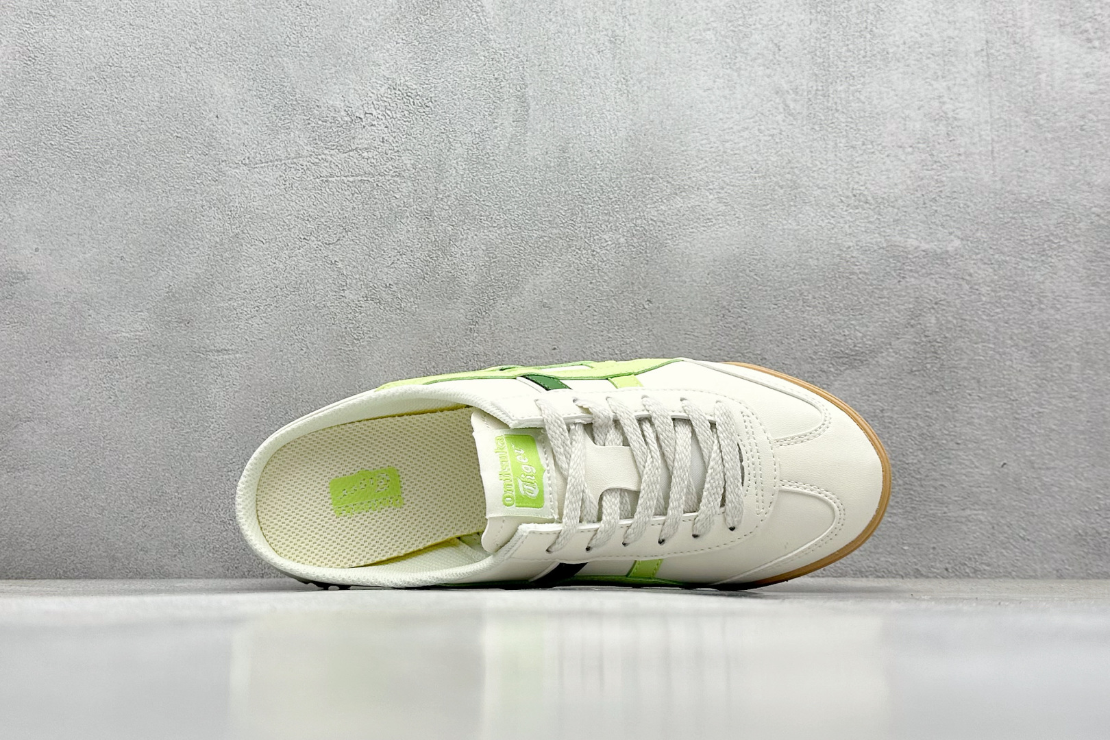  
Onitsuka Tiger  Mexico 66® Paraty
鬼冢虎半拖一脚蹬系列 炎夏必备款