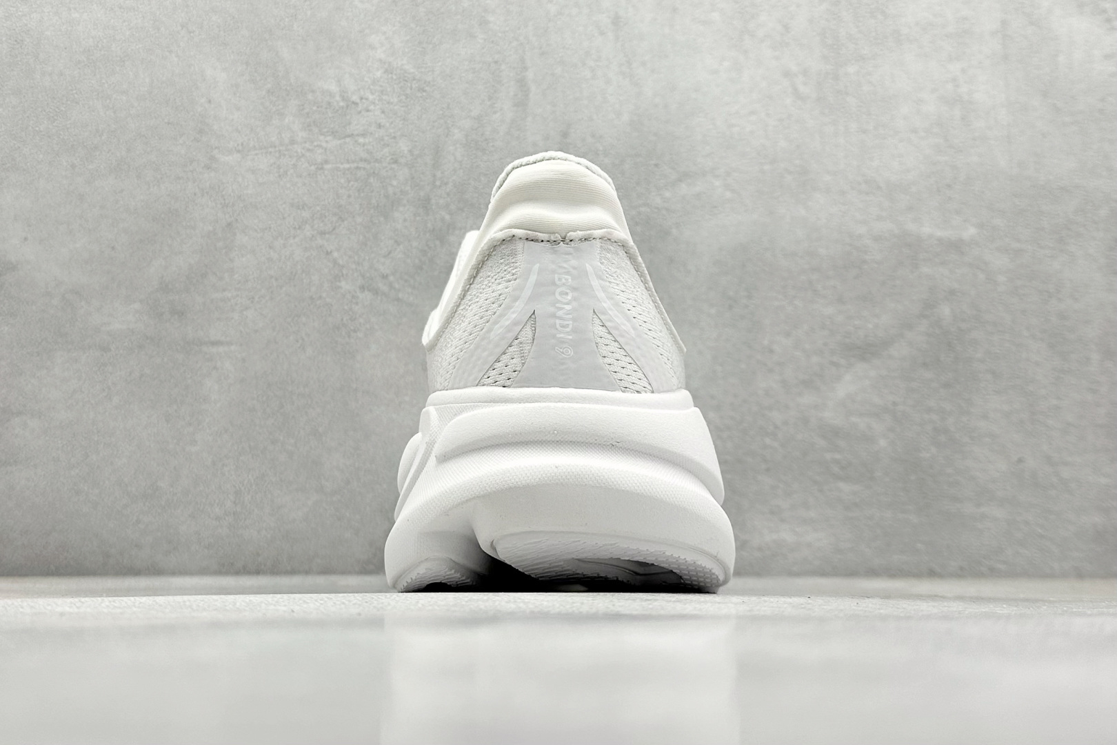  
BF版 HOKA ONE ONE Bondi 9 柔软舒适防滑耐磨 低帮 休闲跑步鞋 

货号：
尺