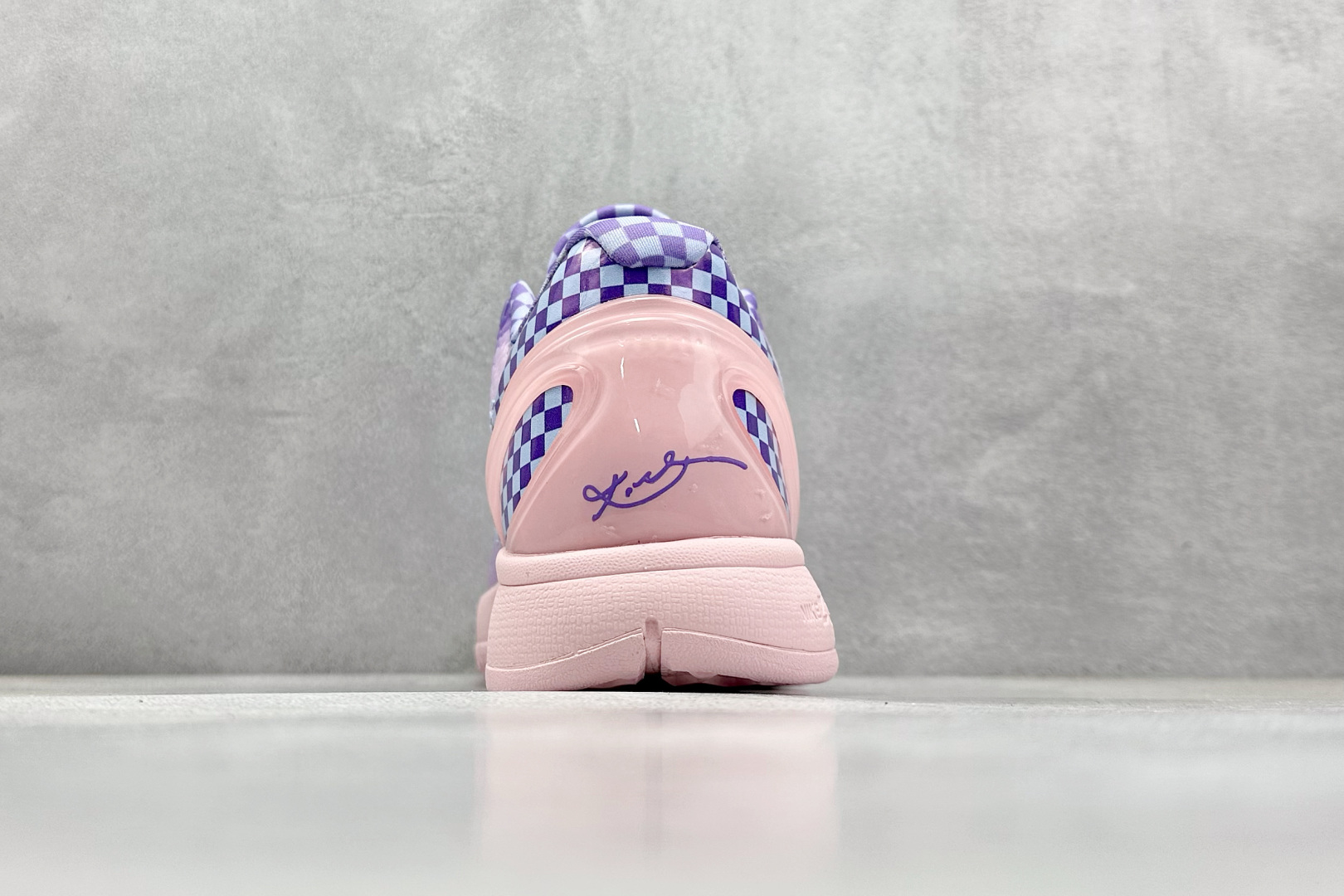  
Nike Zoom KOBE 6 Protro PE 紫色
性价比天花板 极力推荐
原楦纸板开发 鞋