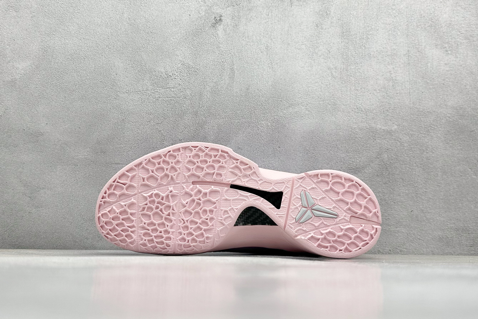  
Nike Zoom KOBE 6 Protro PE 紫色
性价比天花板 极力推荐
原楦纸板开发 鞋