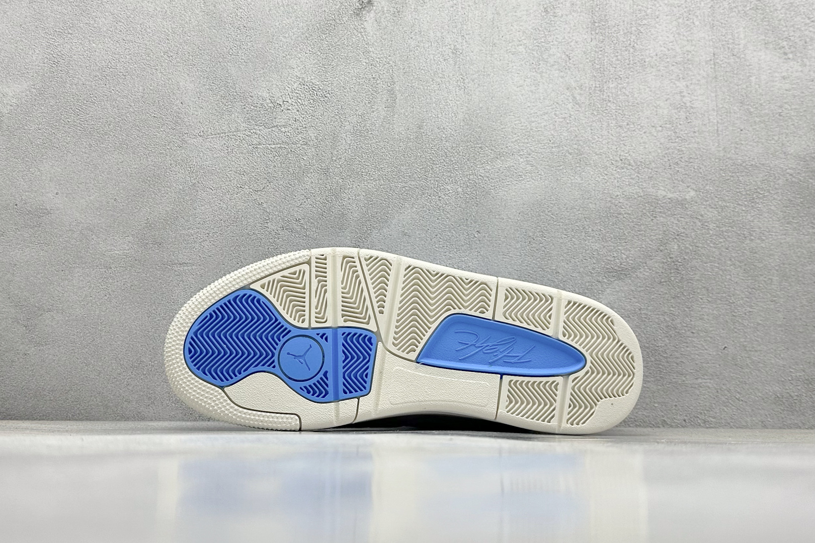  
BF版 Jordan FLIGHT COURT 
公司级出品 极力推荐
Air Jordan AJ4