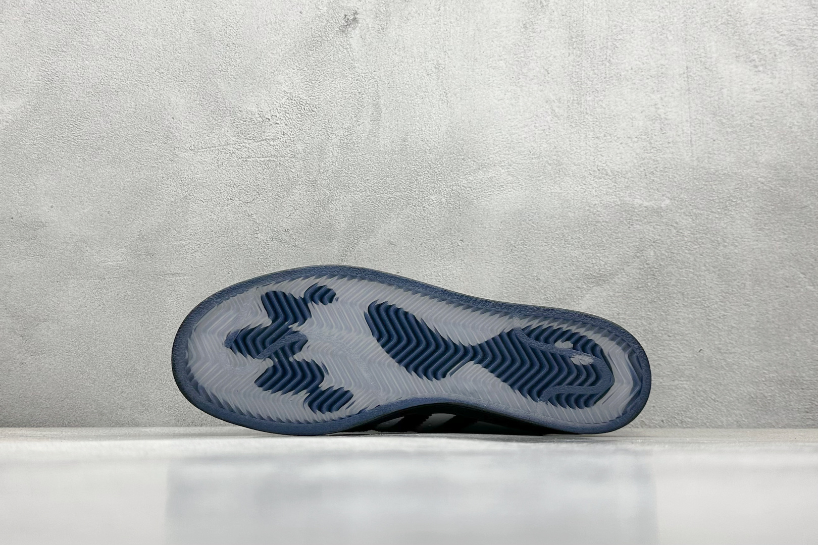  
Adidas Originals Superstar贝壳头系列低帮经典百搭休闲运动板鞋
货号 JQ8