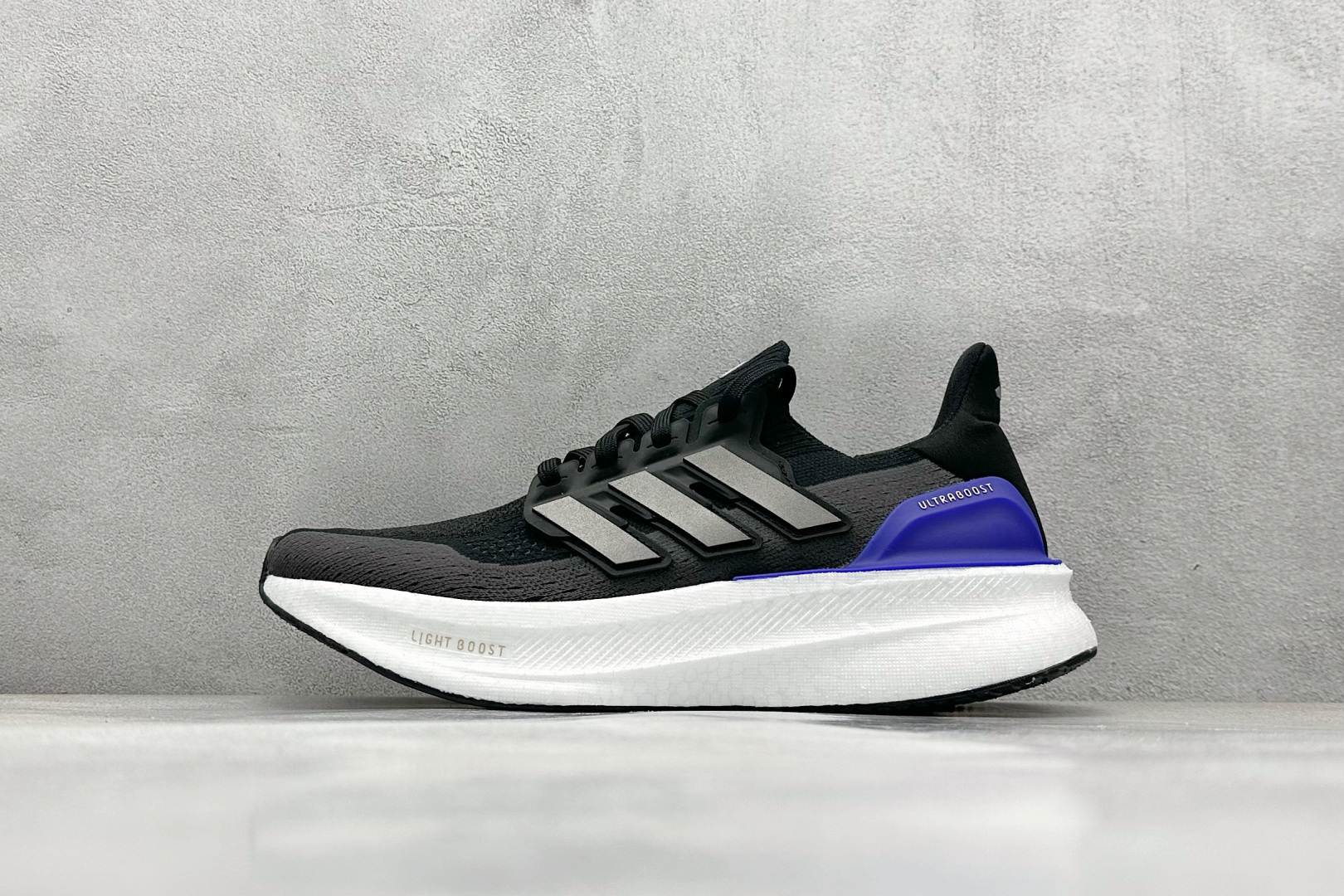  
RS版 AD Ultraboost 5X 阿迪达斯新款休闲爆米花跑步鞋

货号：JH9082
尺码