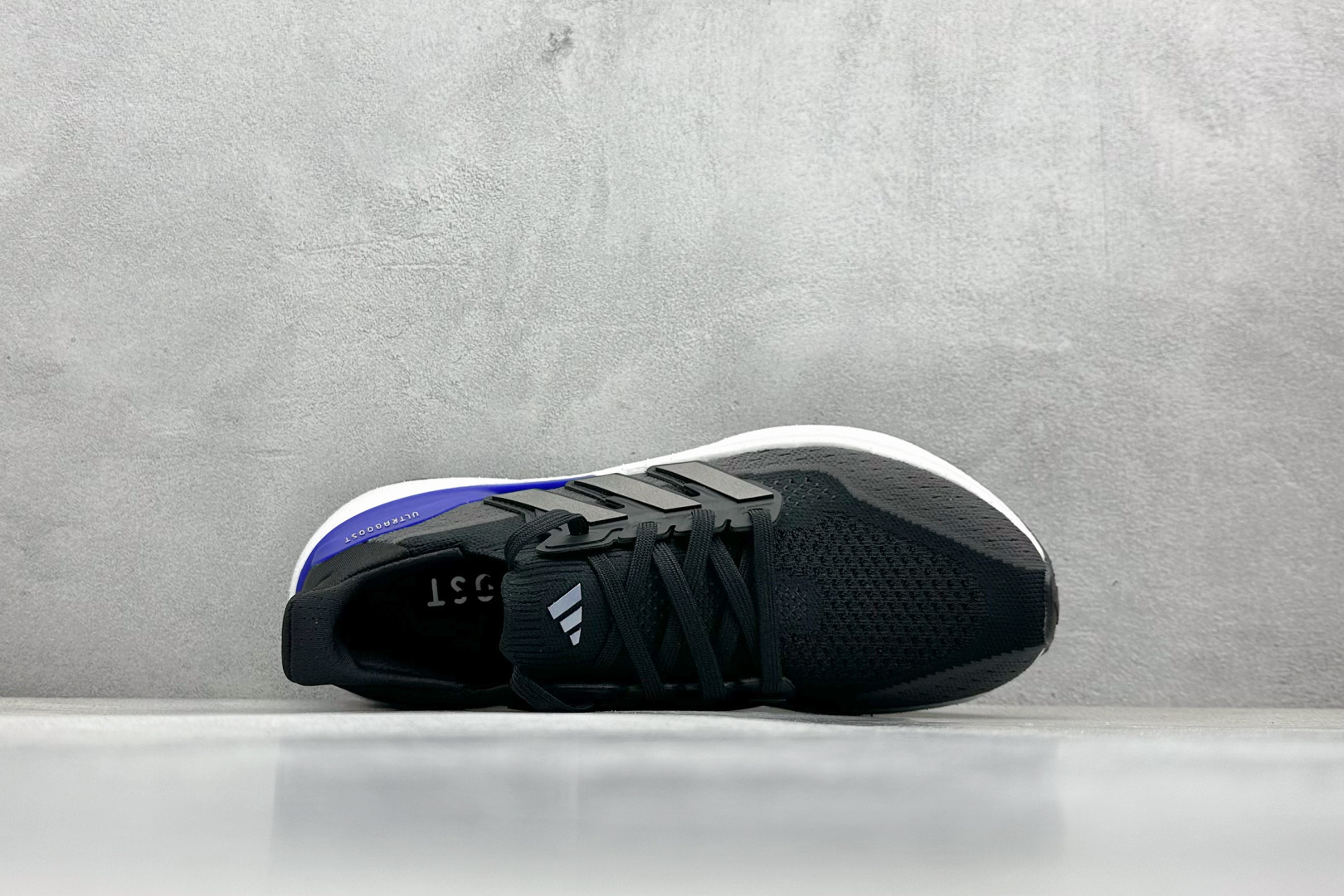  
RS版 AD Ultraboost 5X 阿迪达斯新款休闲爆米花跑步鞋

货号：JH9082
尺码