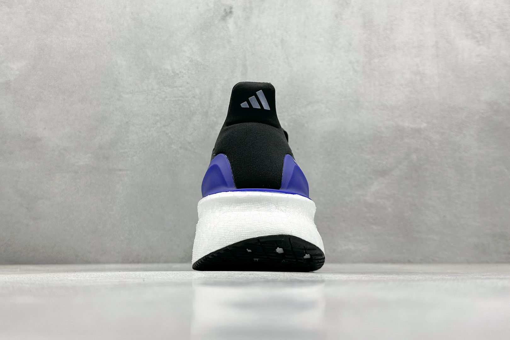  
RS版 AD Ultraboost 5X 阿迪达斯新款休闲爆米花跑步鞋

货号：JH9082
尺码