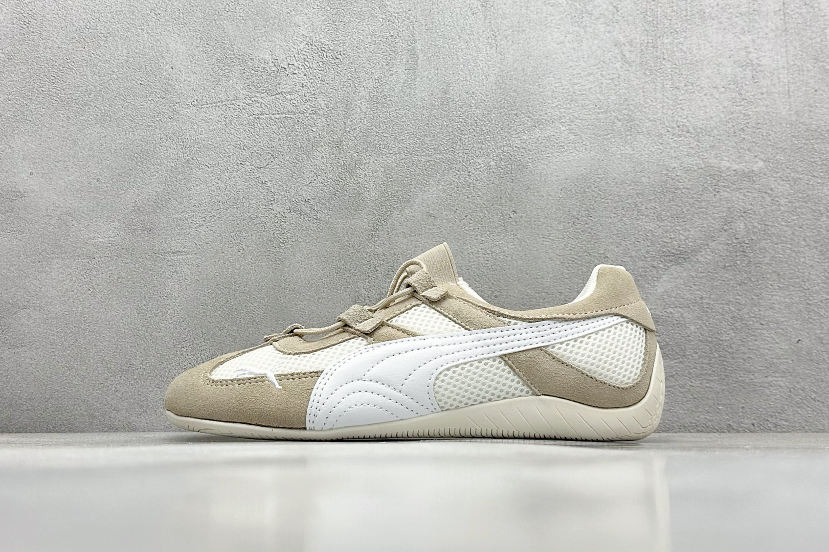 本地 终端放店
XS版 PUMA Speedcat Go 薄底鞋 柔软舒适 防滑耐磨 彪马低帮复古运动休