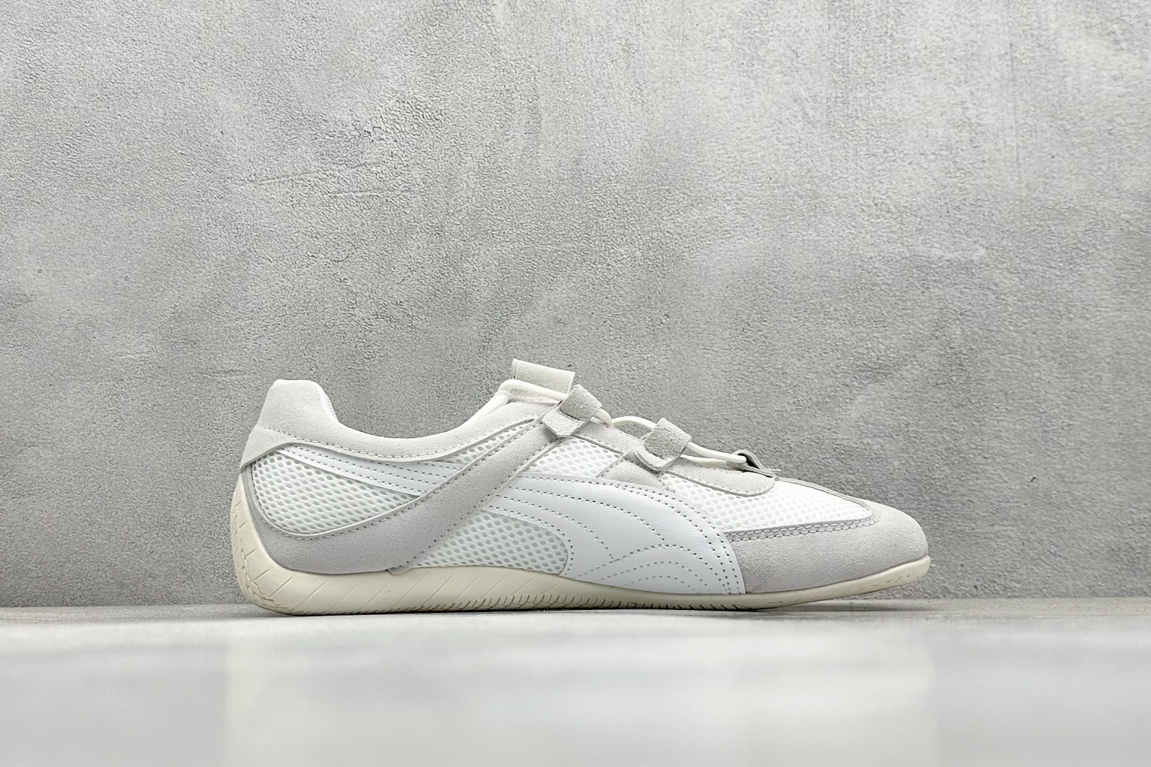 本地 终端放店
XS版 PUMA Speedcat Go 薄底鞋 柔软舒适 防滑耐磨 彪马低帮复古运动休
