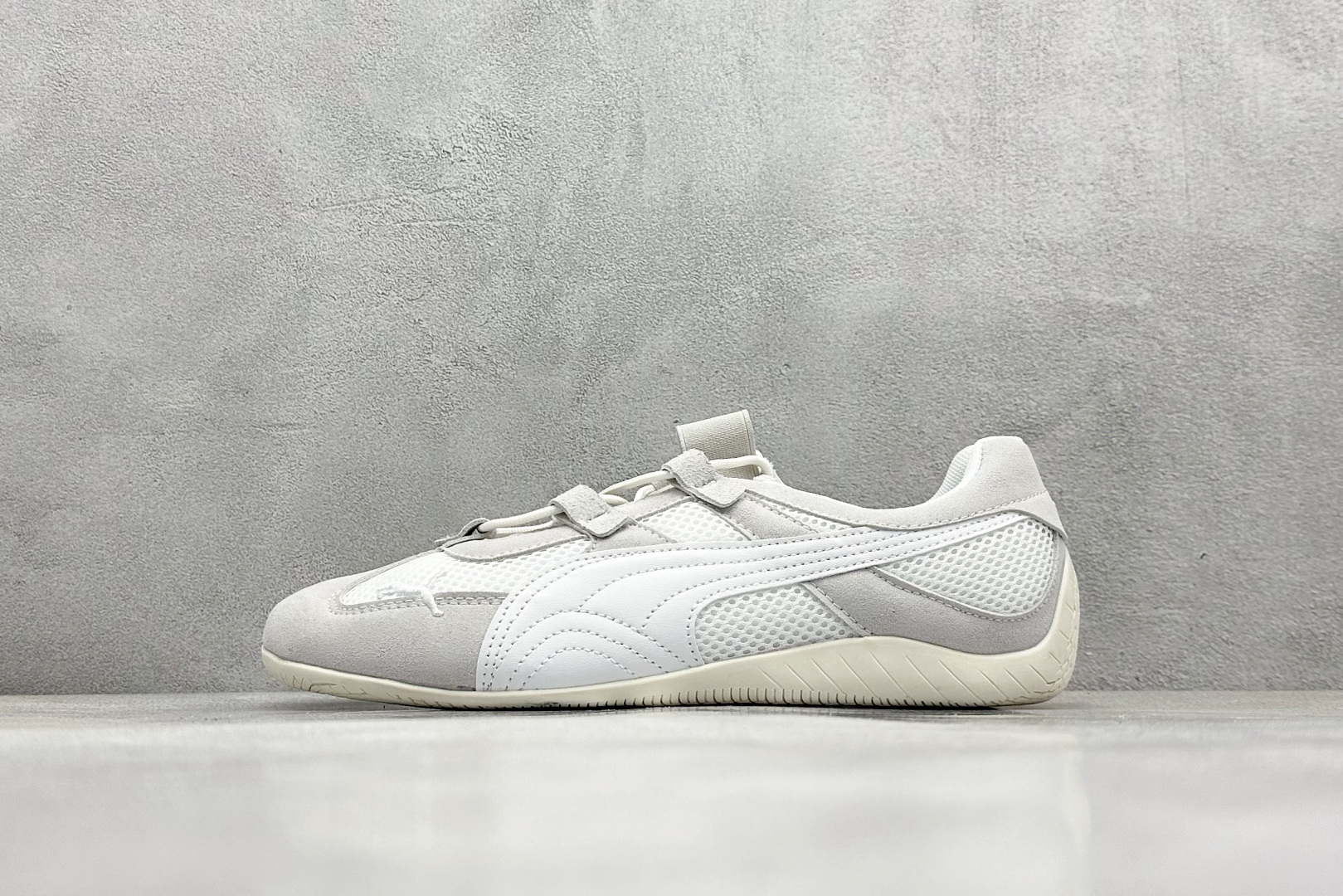 本地 终端放店
XS版 PUMA Speedcat Go 薄底鞋 柔软舒适 防滑耐磨 彪马低帮复古运动休