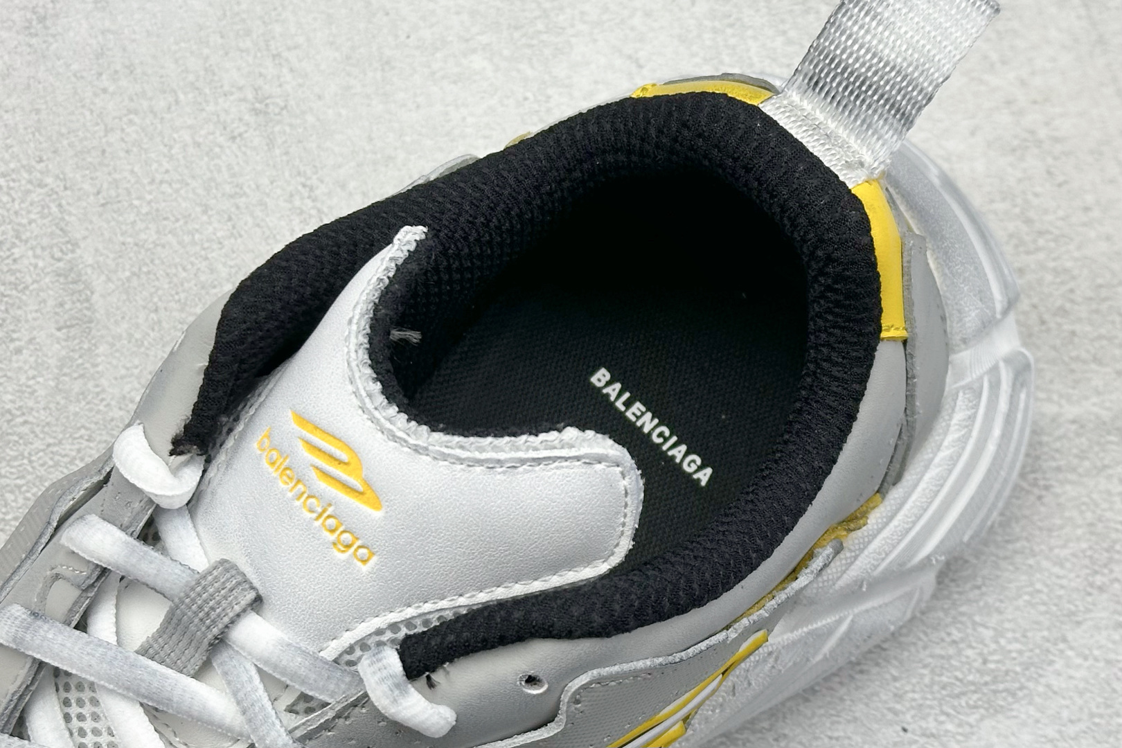 410 OK版 巴黎16代 Balenciaga 巴黎世家 825418-WDTSC-1000