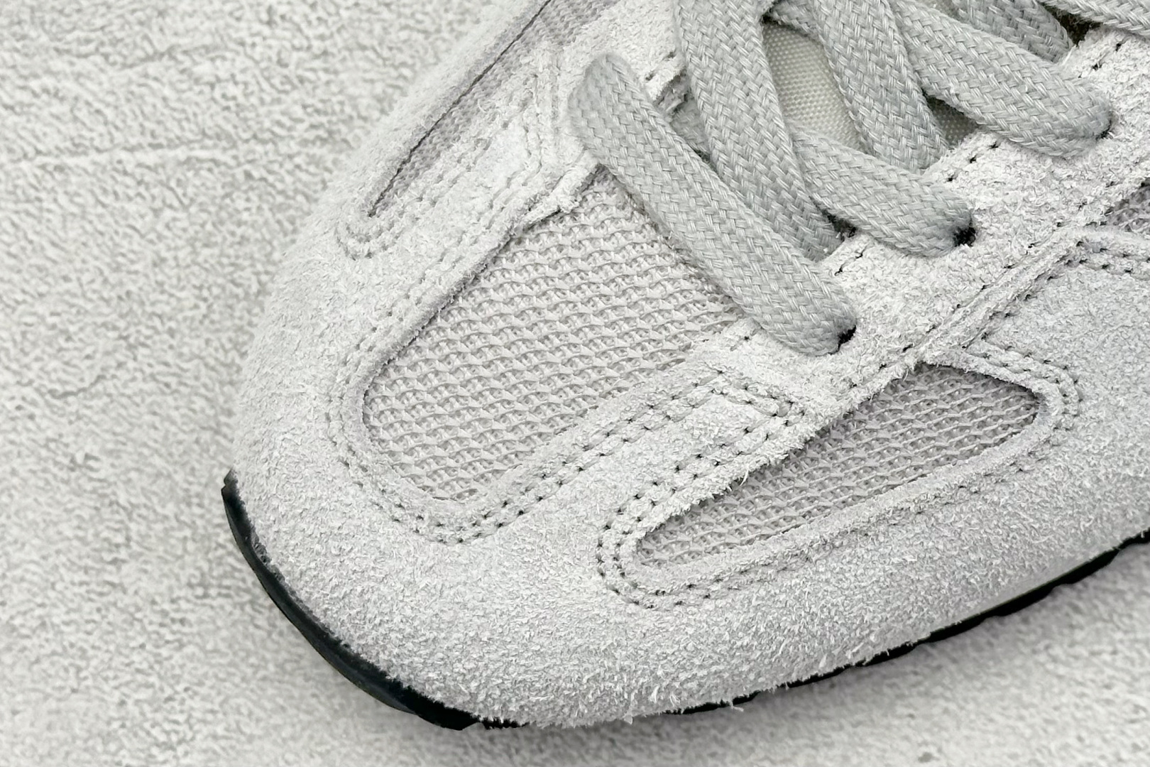  放店私
New Balance NB471系列织物牛剖层革生活休闲鞋 

货号：U471XK
尺码：