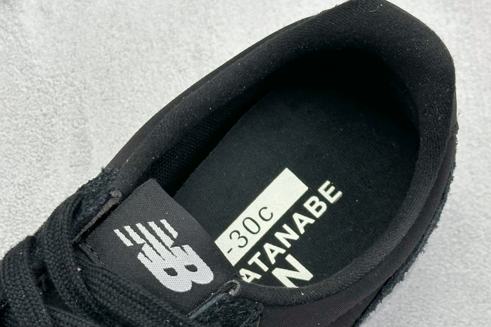  
New Balance NB471系列织物牛剖层革生活休闲鞋 

货号：U471XA
尺码：36 