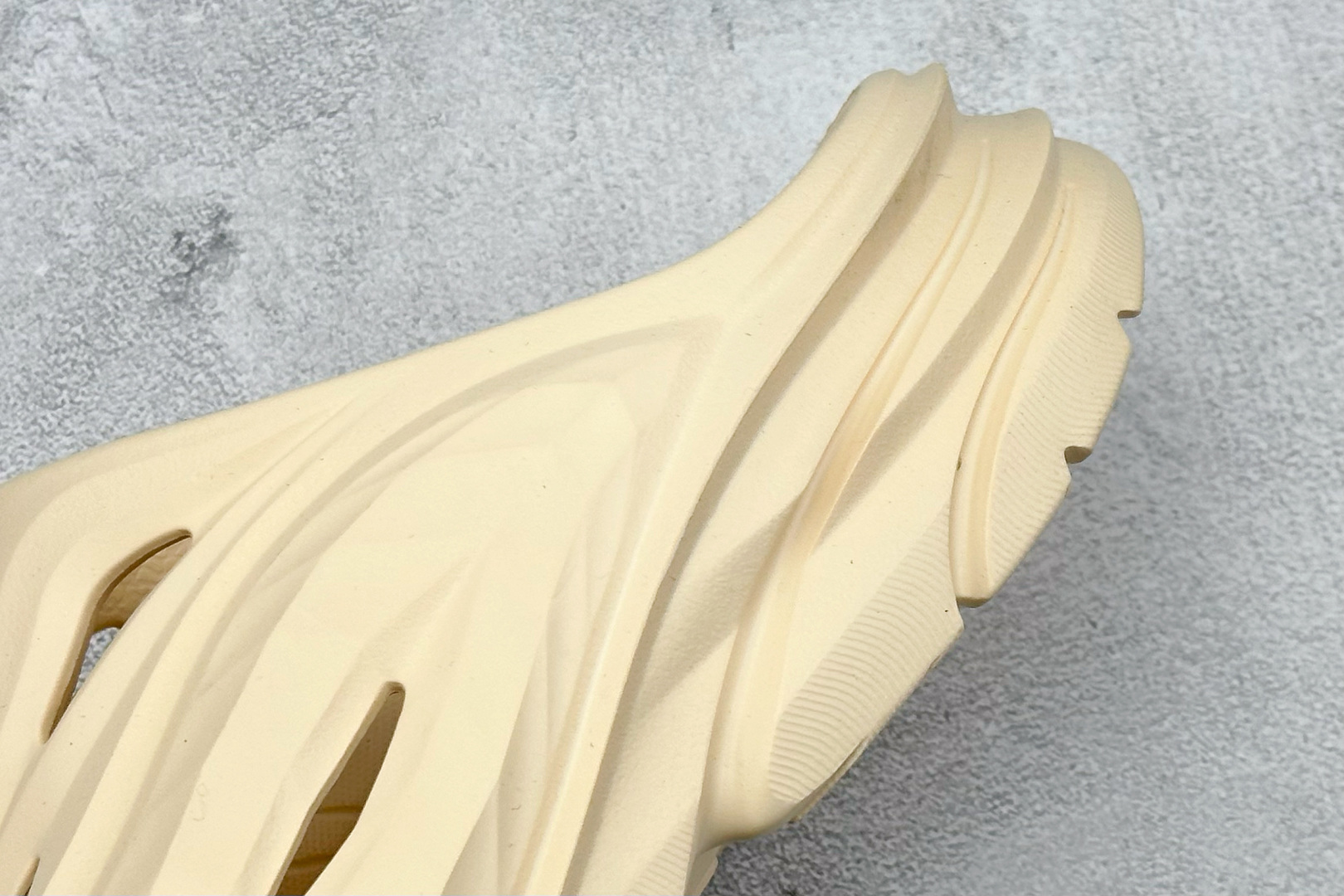  
K版 HOKA ONE ORA Recovery Mule舒缓防磨防滑包头拖鞋
HOKA ONE O