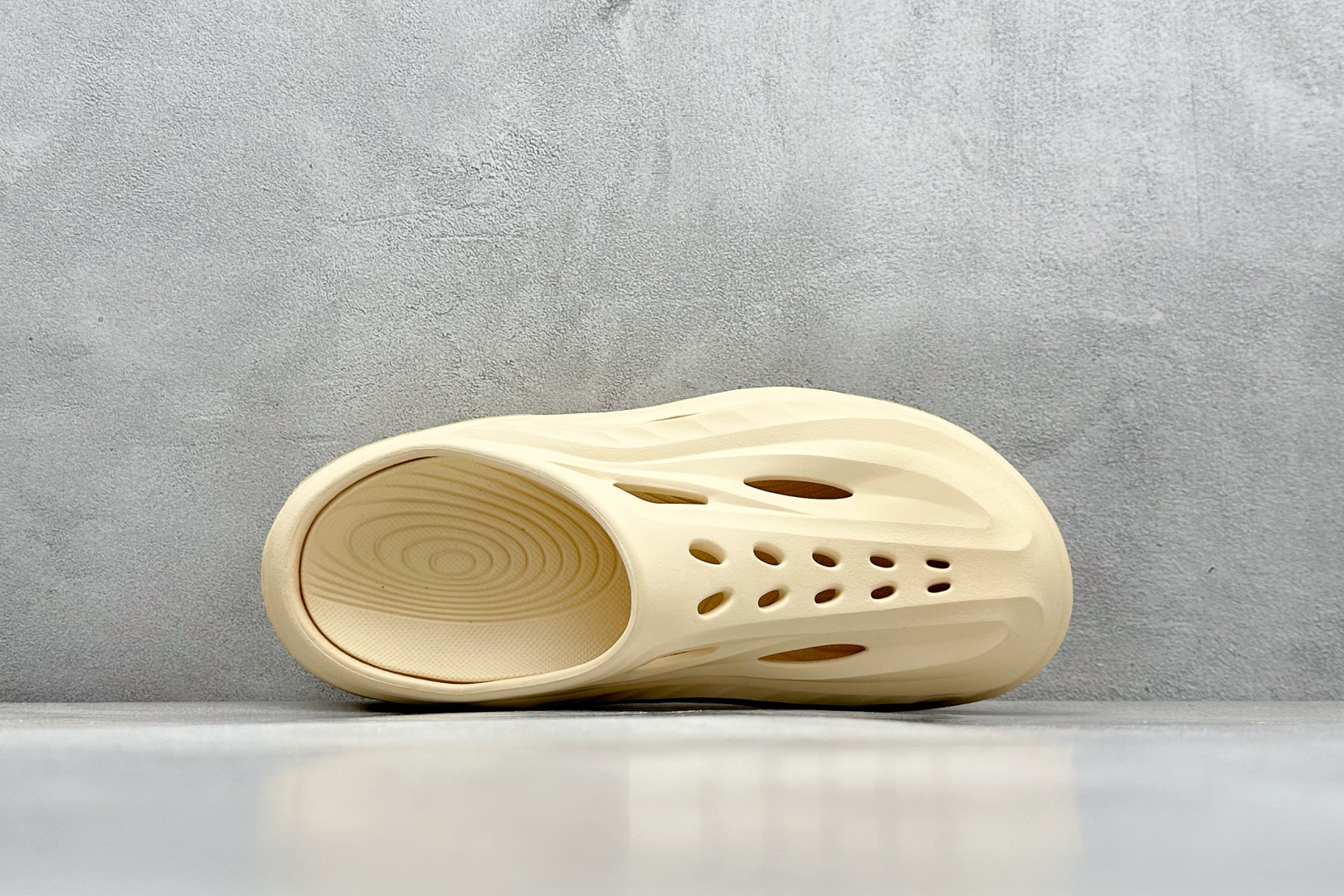  
K版 HOKA ONE ORA Recovery Mule舒缓防磨防滑包头拖鞋
HOKA ONE O