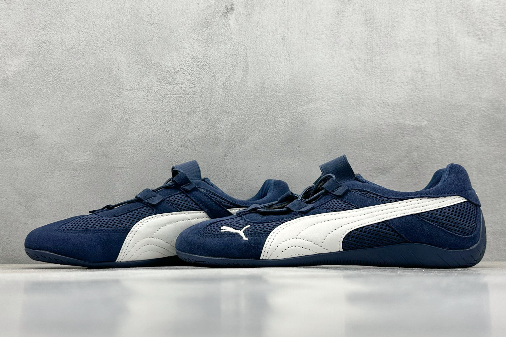  
XS版 PUMA Speedcat Go 薄底鞋 柔软舒适 防滑耐磨 彪马低帮复古运动休闲赛车跑鞋 