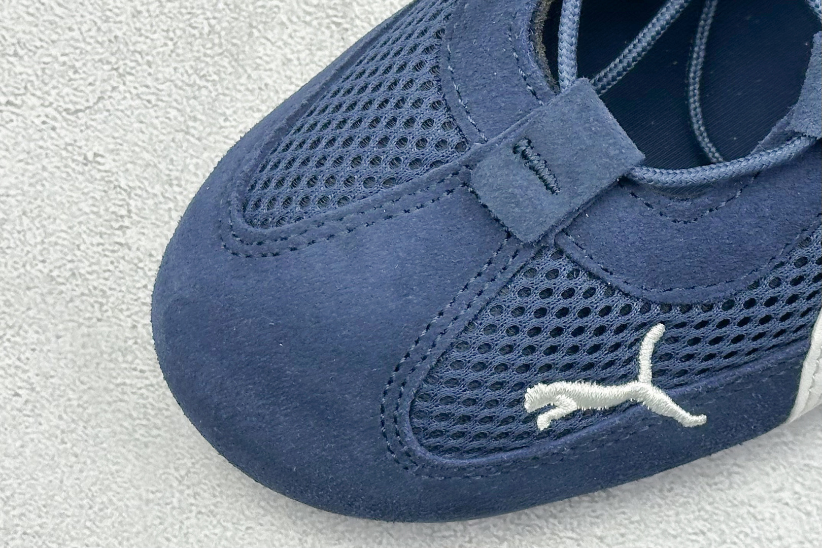  
XS版 PUMA Speedcat Go 薄底鞋 柔软舒适 防滑耐磨 彪马低帮复古运动休闲赛车跑鞋 
