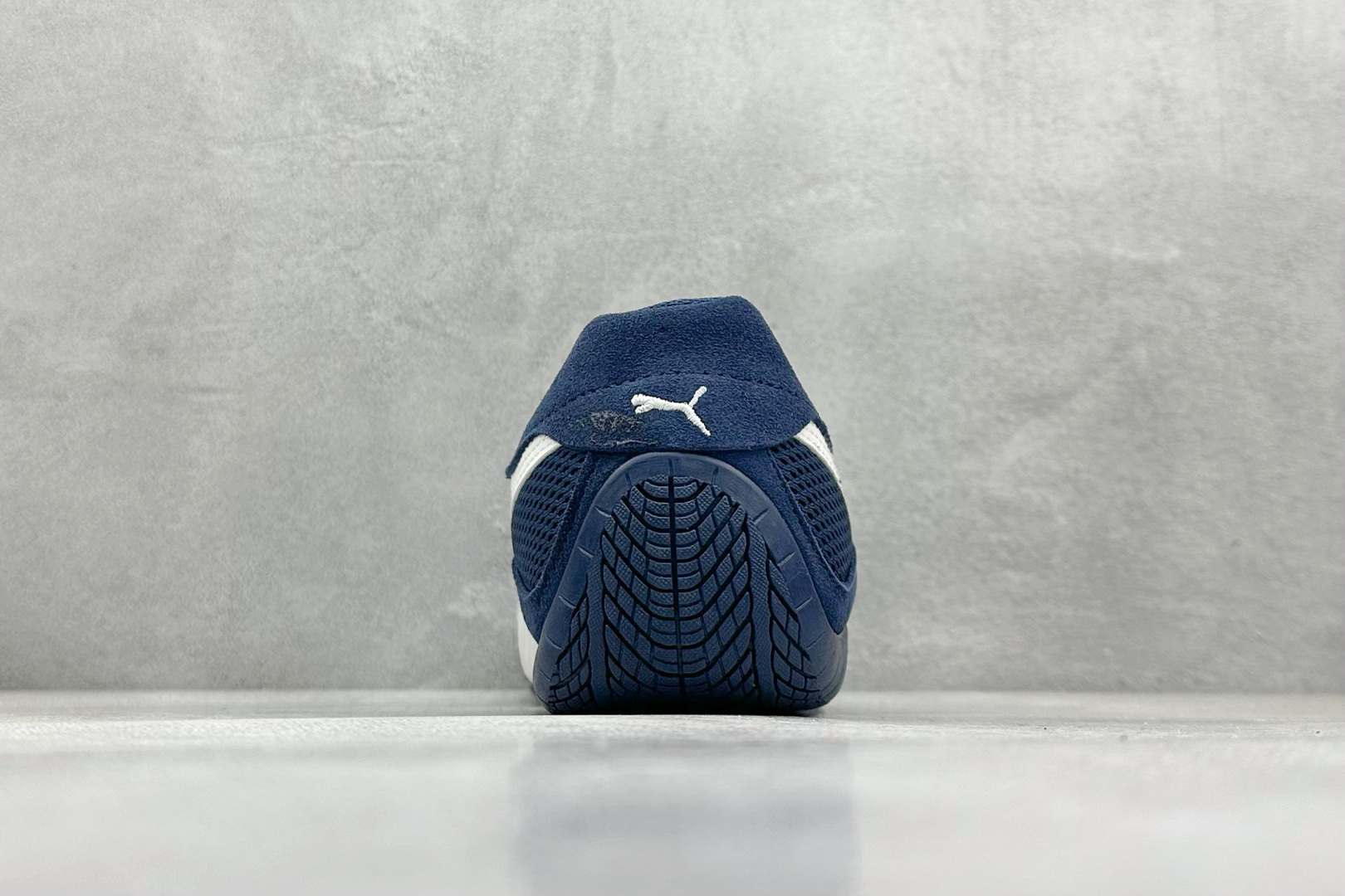  
XS版 PUMA Speedcat Go 薄底鞋 柔软舒适 防滑耐磨 彪马低帮复古运动休闲赛车跑鞋 