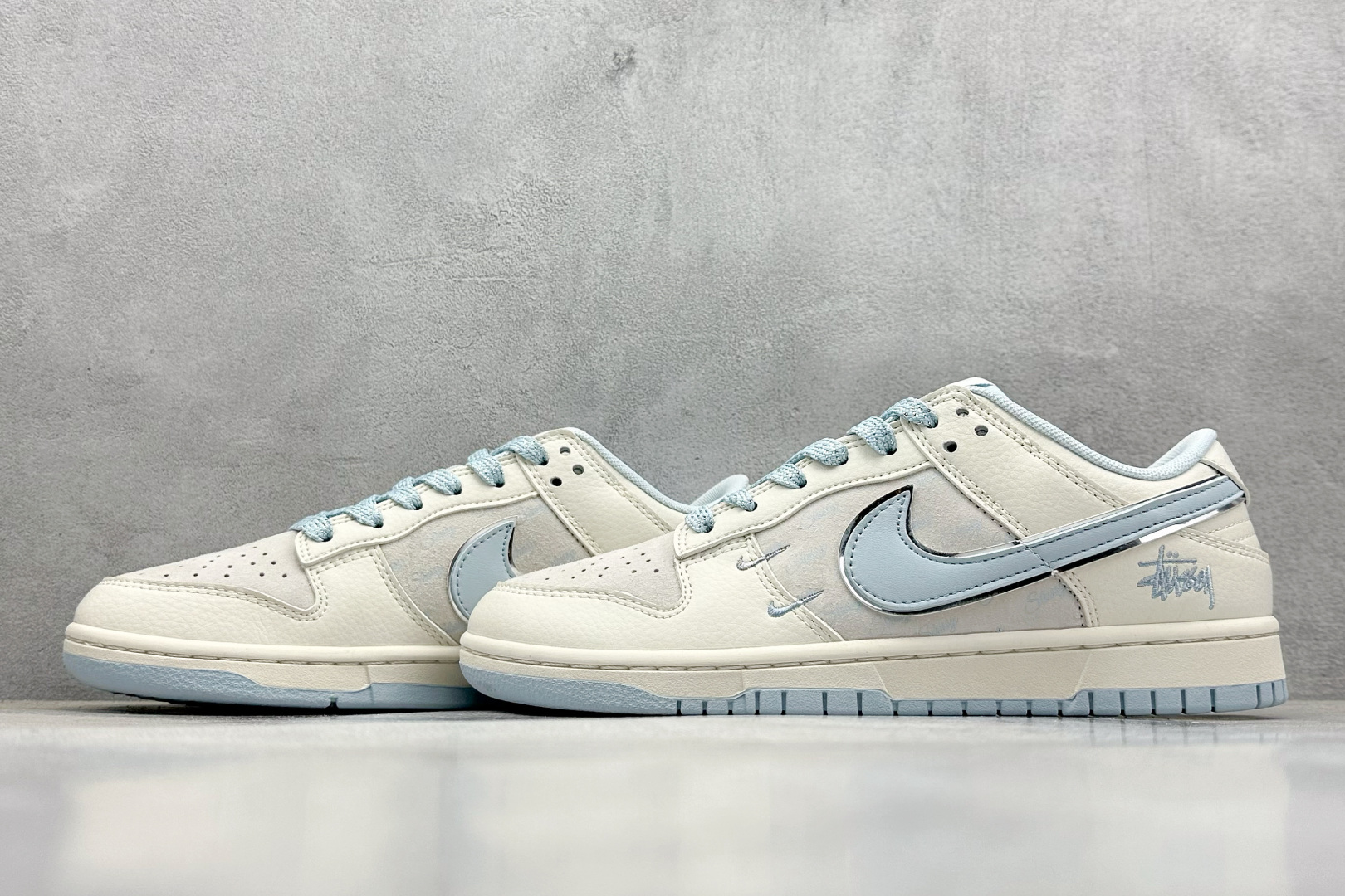  
XC版 Nike SB Dunk Low 斯图西联名
纯原大厂出品 极力推荐 
原装头层材料 独家版