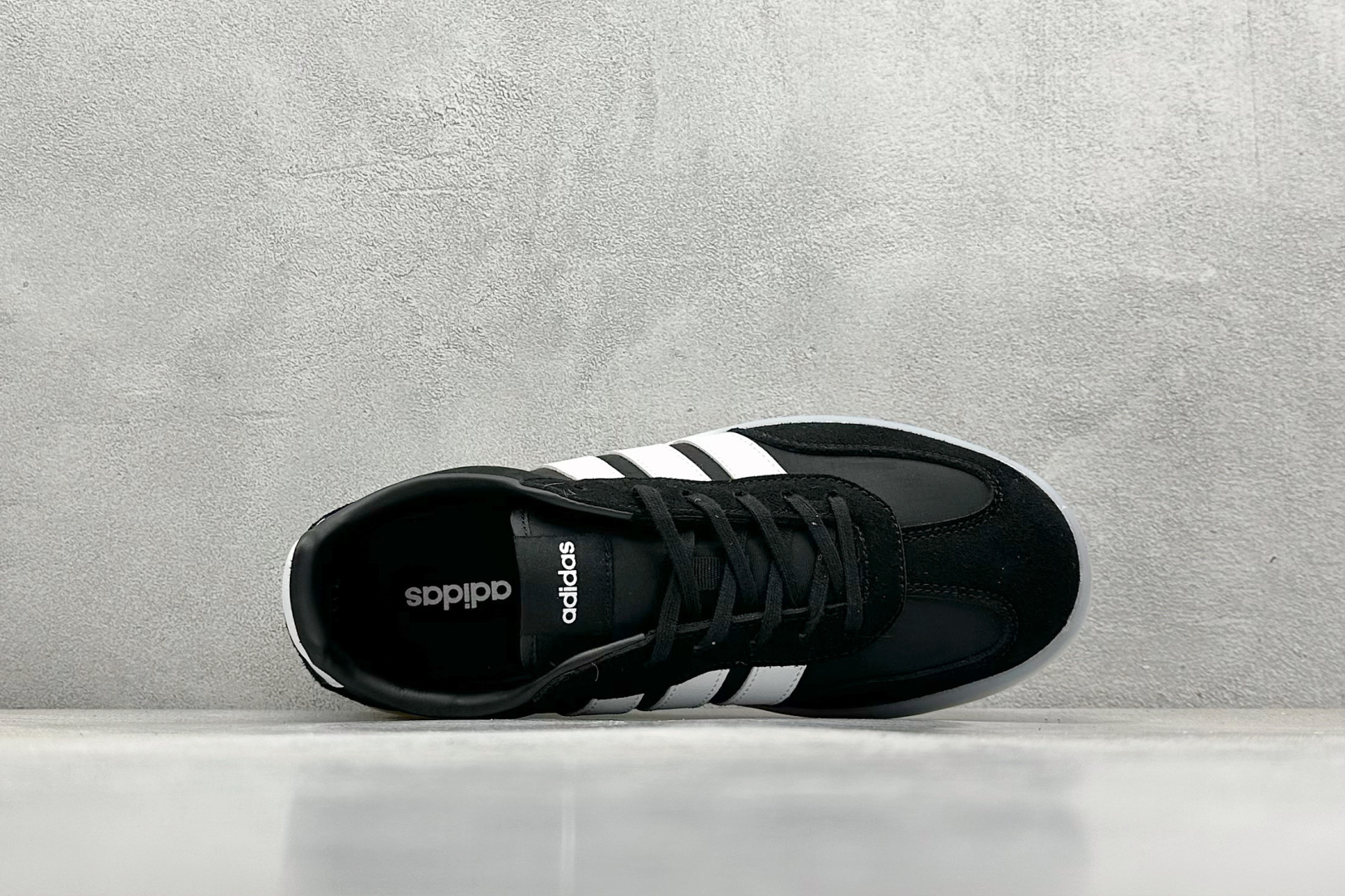 Adidas Barreda Decode 阿迪舒适减震低帮休闲板鞋 JI2316