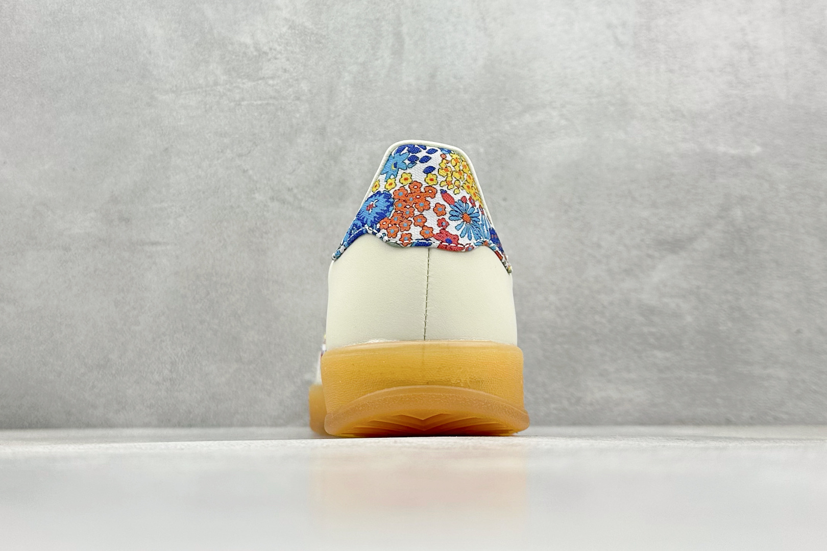 Adidas Originals Gazelle Indoor 三叶草复古休闲防滑耐磨低帮板鞋 JH7370