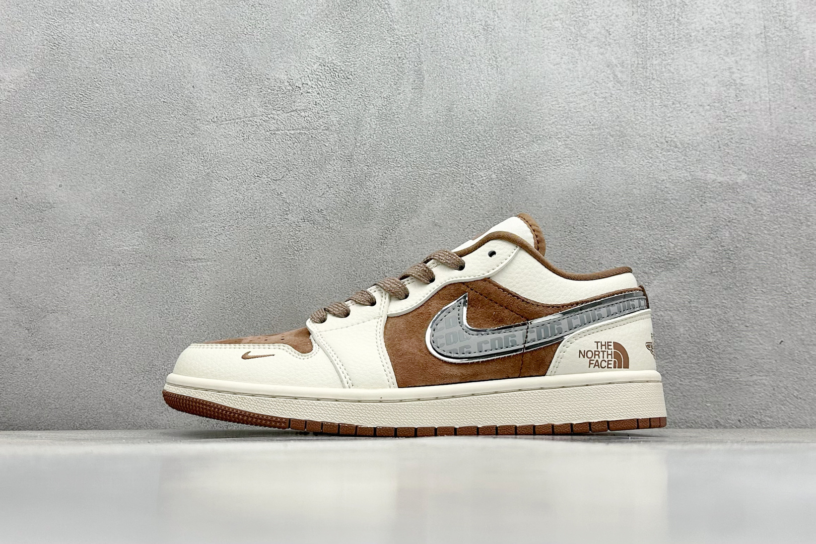 Air Jordan 1 Low 北面联名 高端定制 低帮复古篮球鞋 XS6086-005