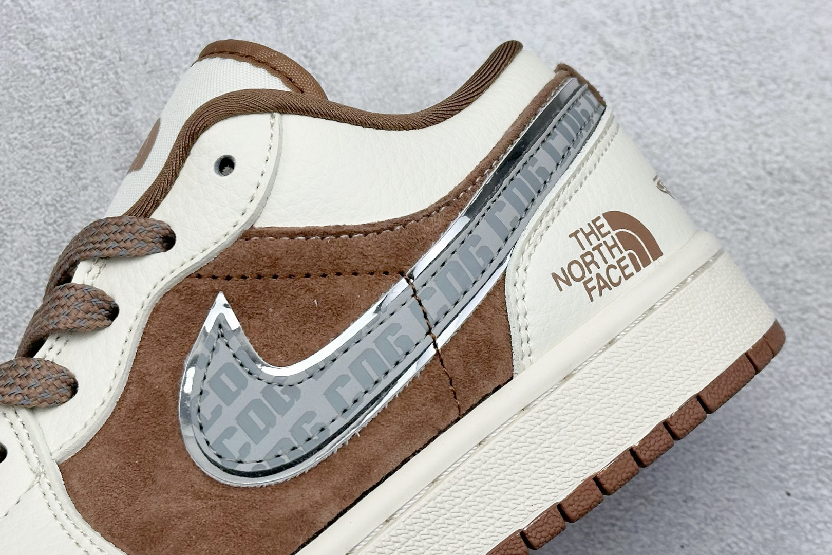 Air Jordan 1 Low 北面联名 高端定制 低帮复古篮球鞋 XS6086-005
