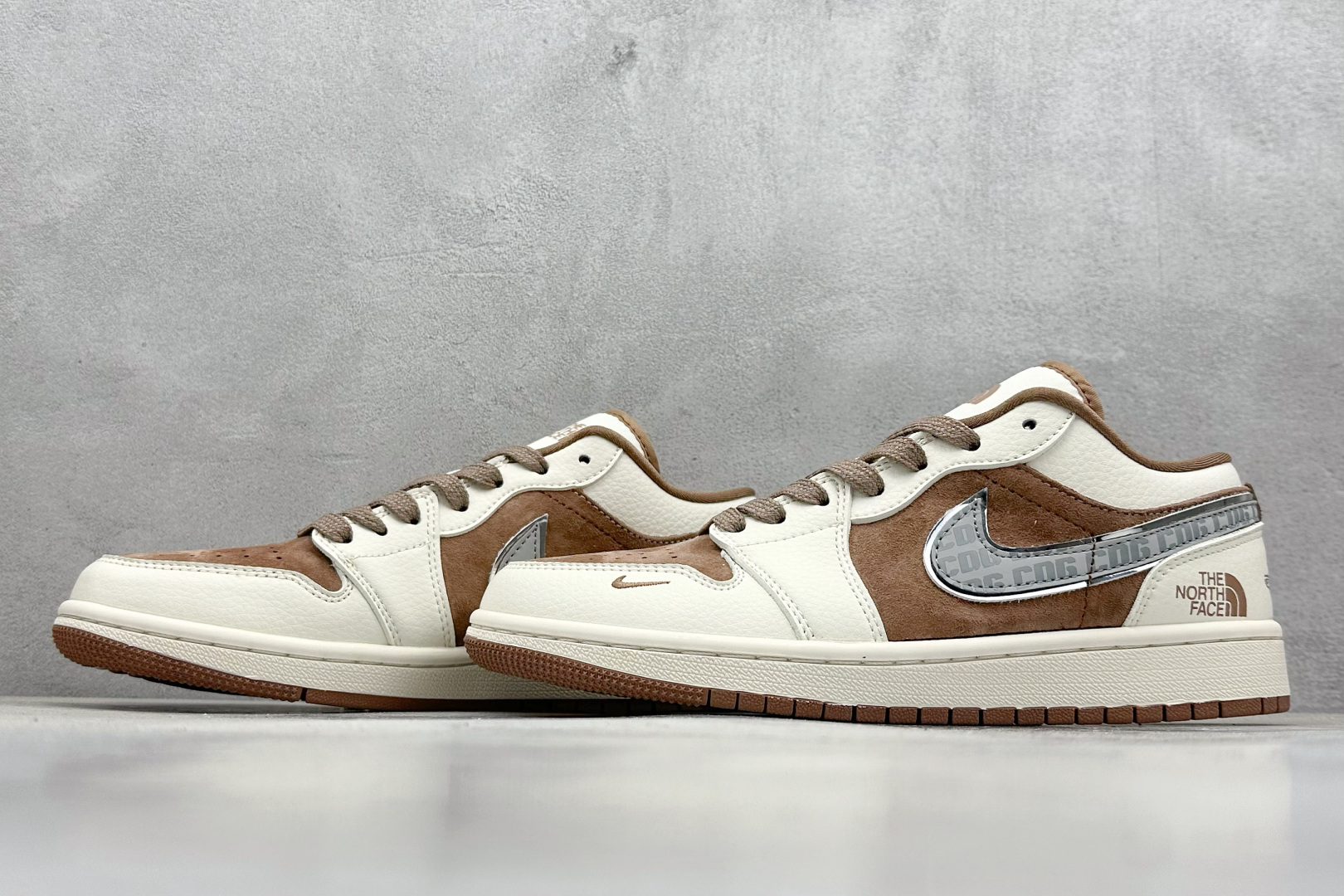 Air Jordan 1 Low 北面联名 高端定制 低帮复古篮球鞋 XS6086-005