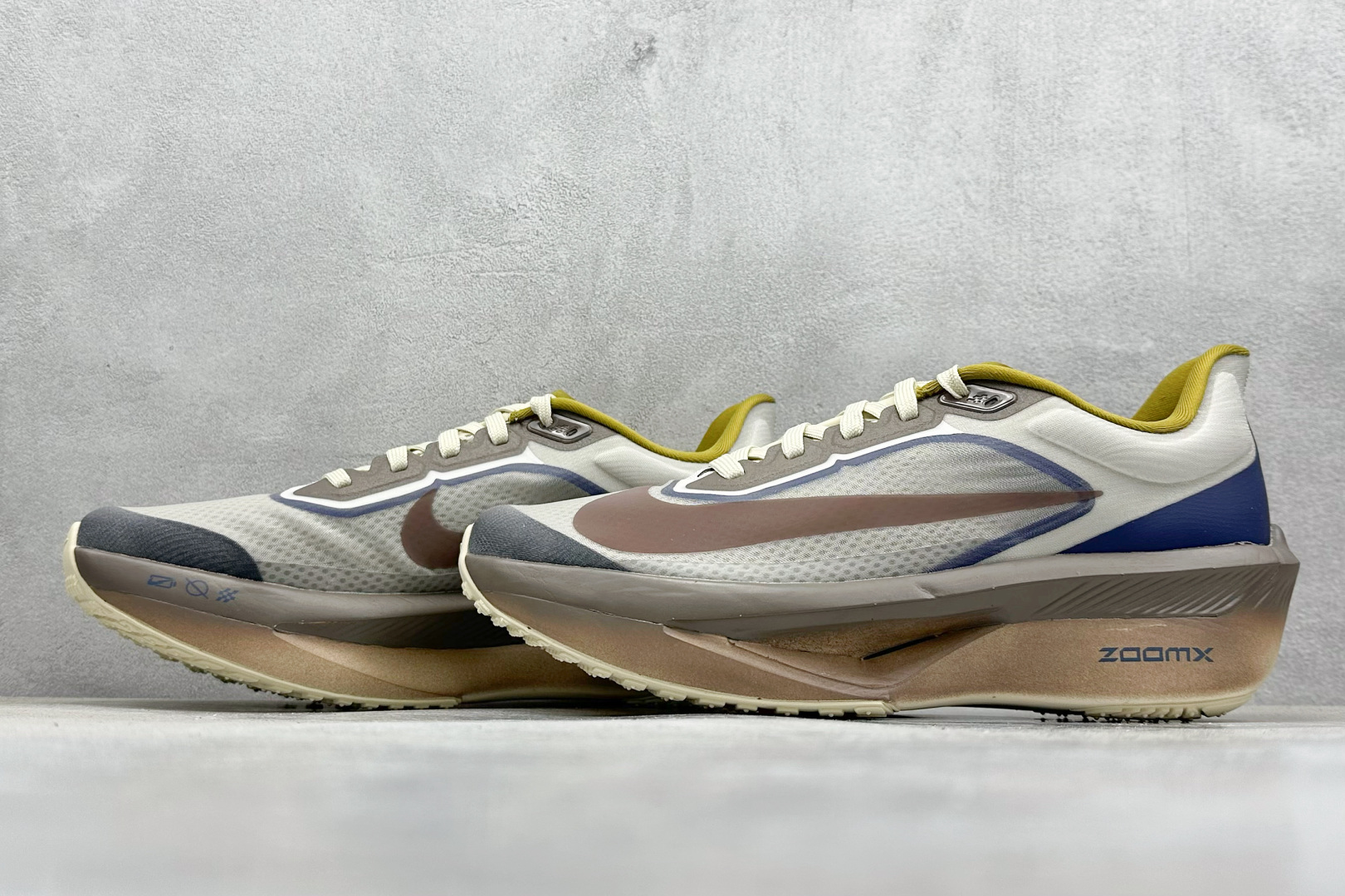 RS版 NIKE AIR Zoom RIVAL Fly 6 超轻跑步鞋 织物减震轻盈跑步鞋 HV4366-072