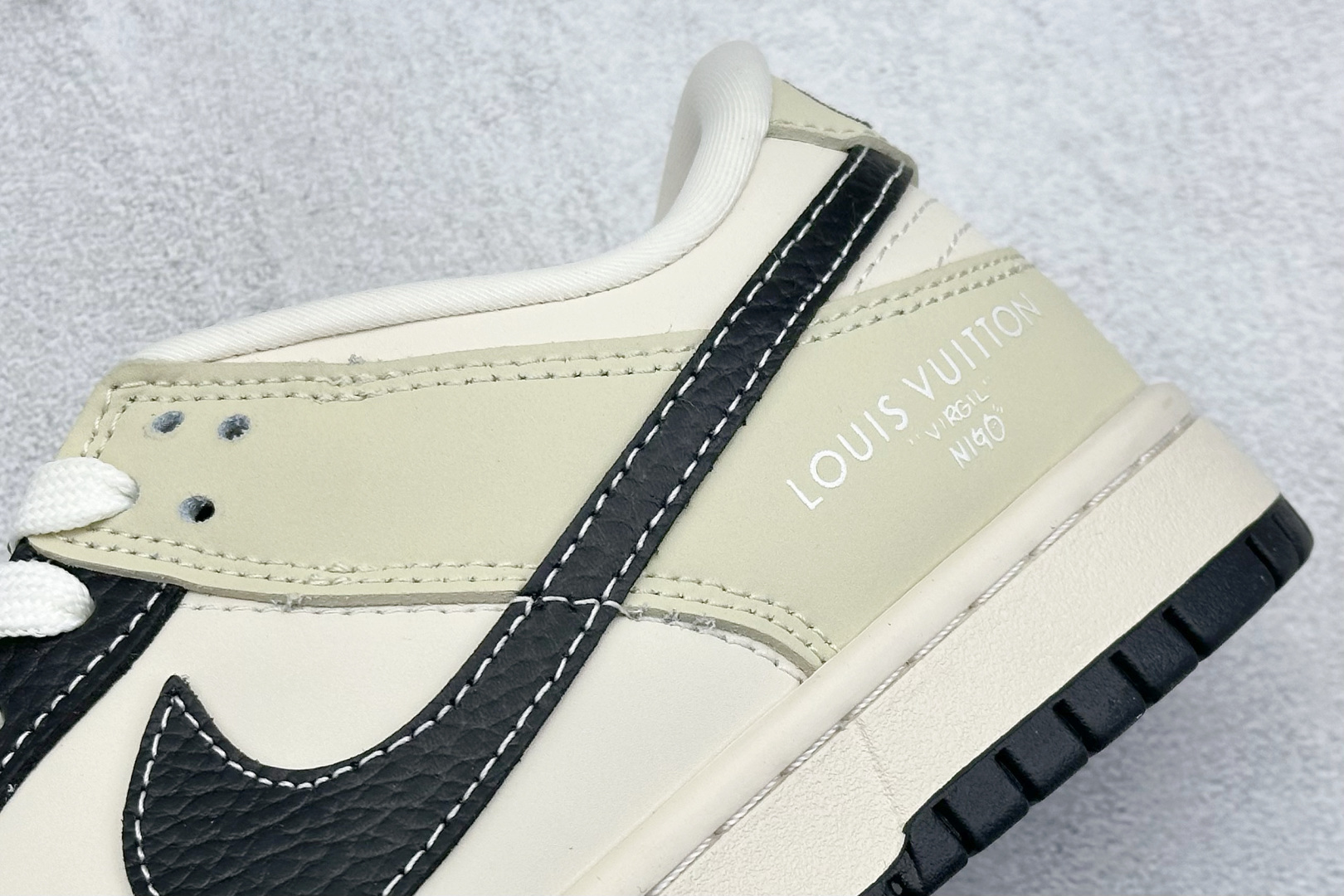  
Nk SB Dunk Low LV联名-摩卡米黑周年高端定制 低帮休闲板鞋
#高端定制鞋盒 原装头层