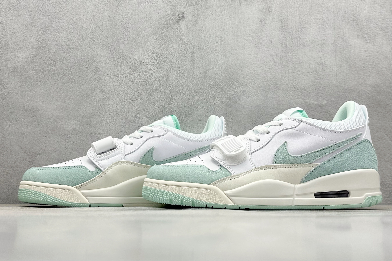  
Nike Air Jordan Legacy 312 Low 白绿
乔丹最强三合一混合版 性价比天花