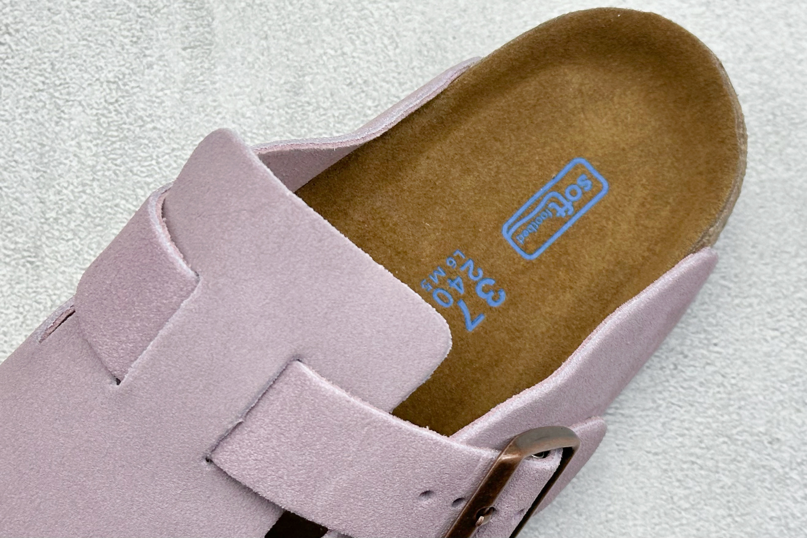  终端放店
BK版 Birkenstock  博肯 半托系列  广东原产采用质地柔软牛皮绒面革植入羊羔毛