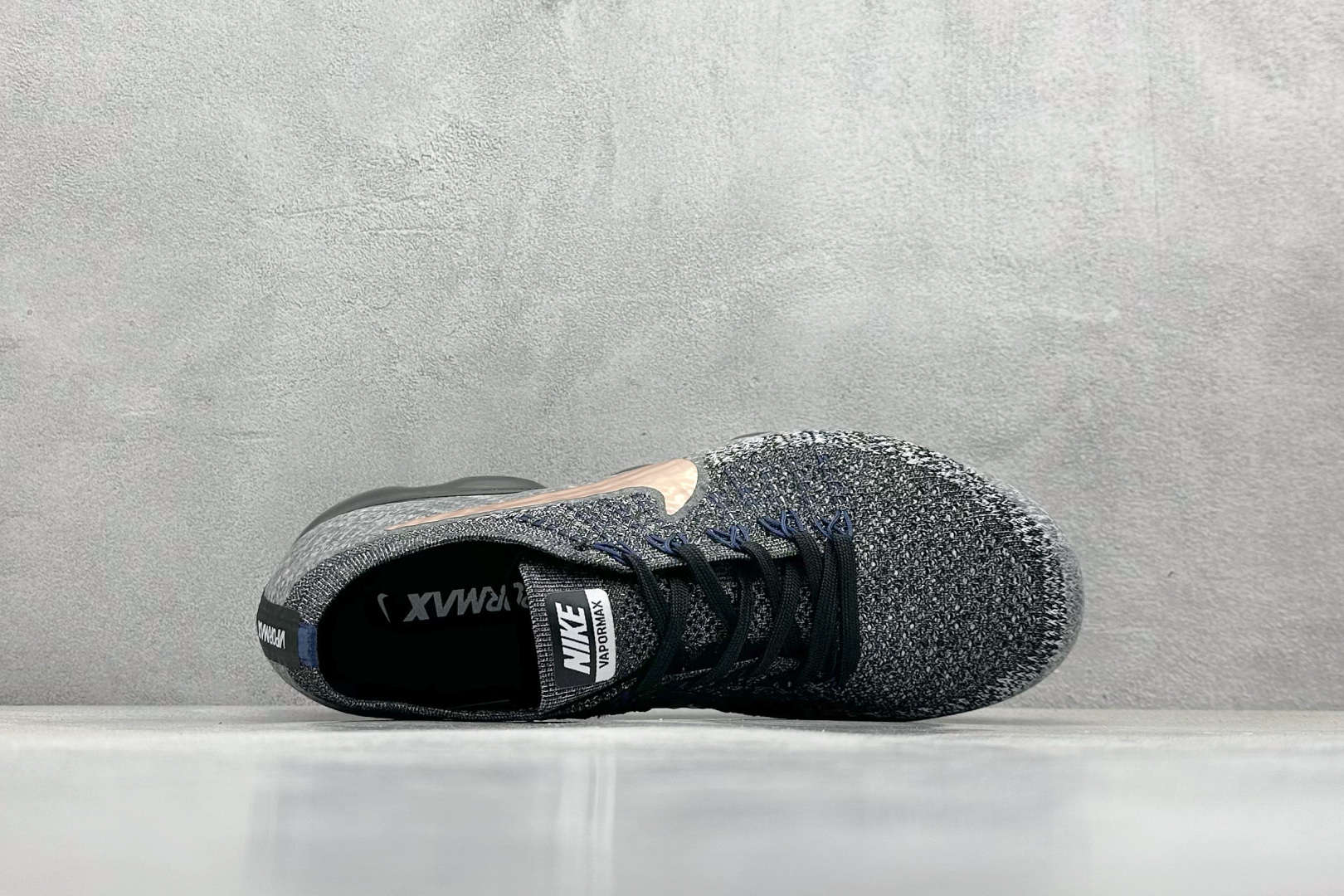 终端放店
YH版 Nike AIR VAPORMAX Platinum 编织 气垫运动防滑轻便 201