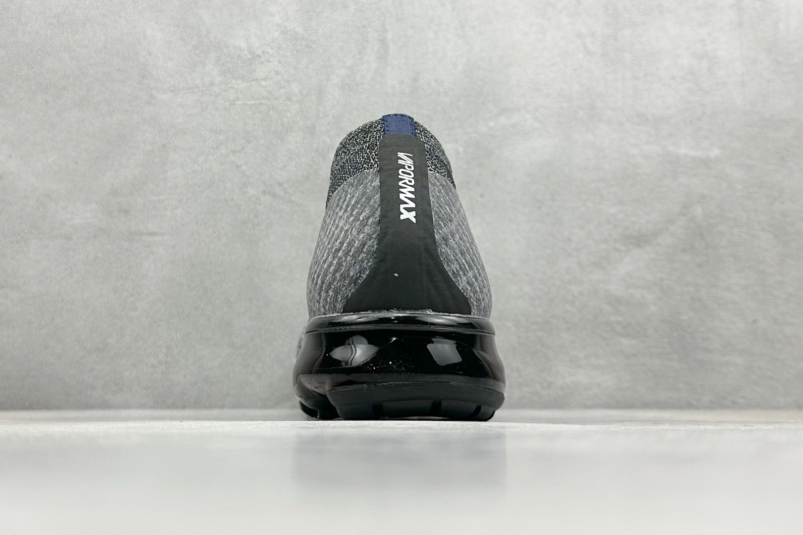 终端放店
YH版 Nike AIR VAPORMAX Platinum 编织 气垫运动防滑轻便 201