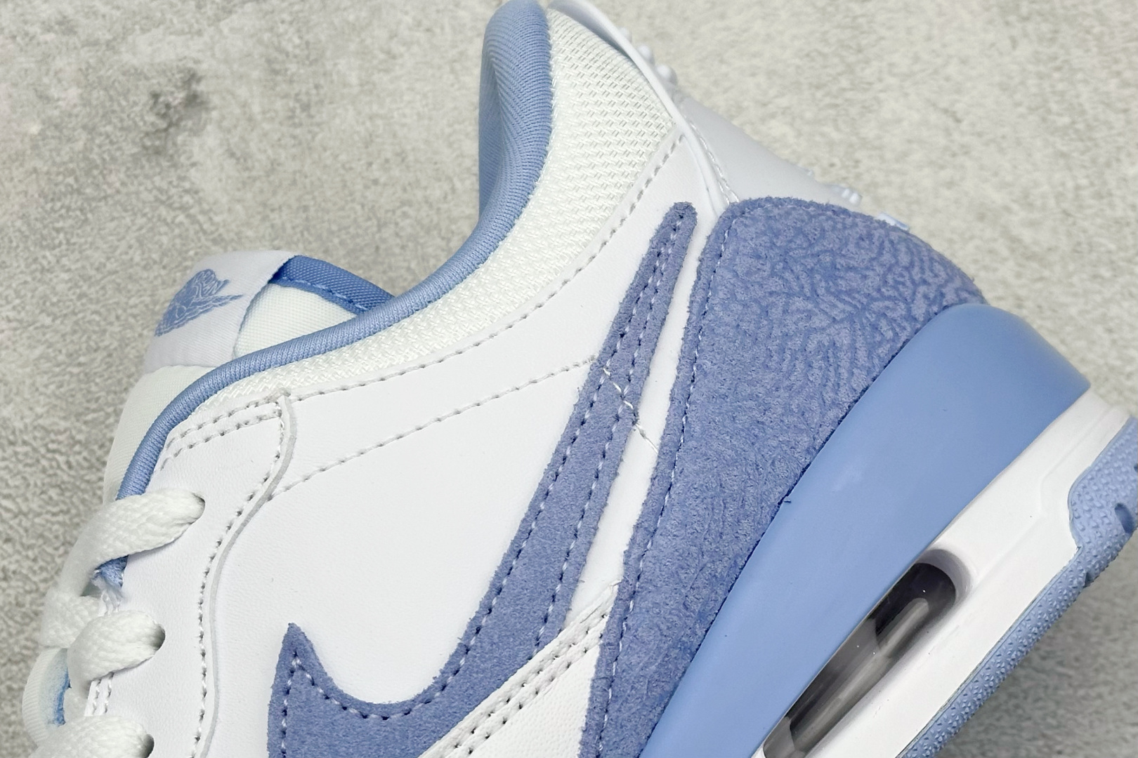 终端放店
F版 Nike Air Jordan Legacy 312 Low 白蓝
乔丹最强三合一混合