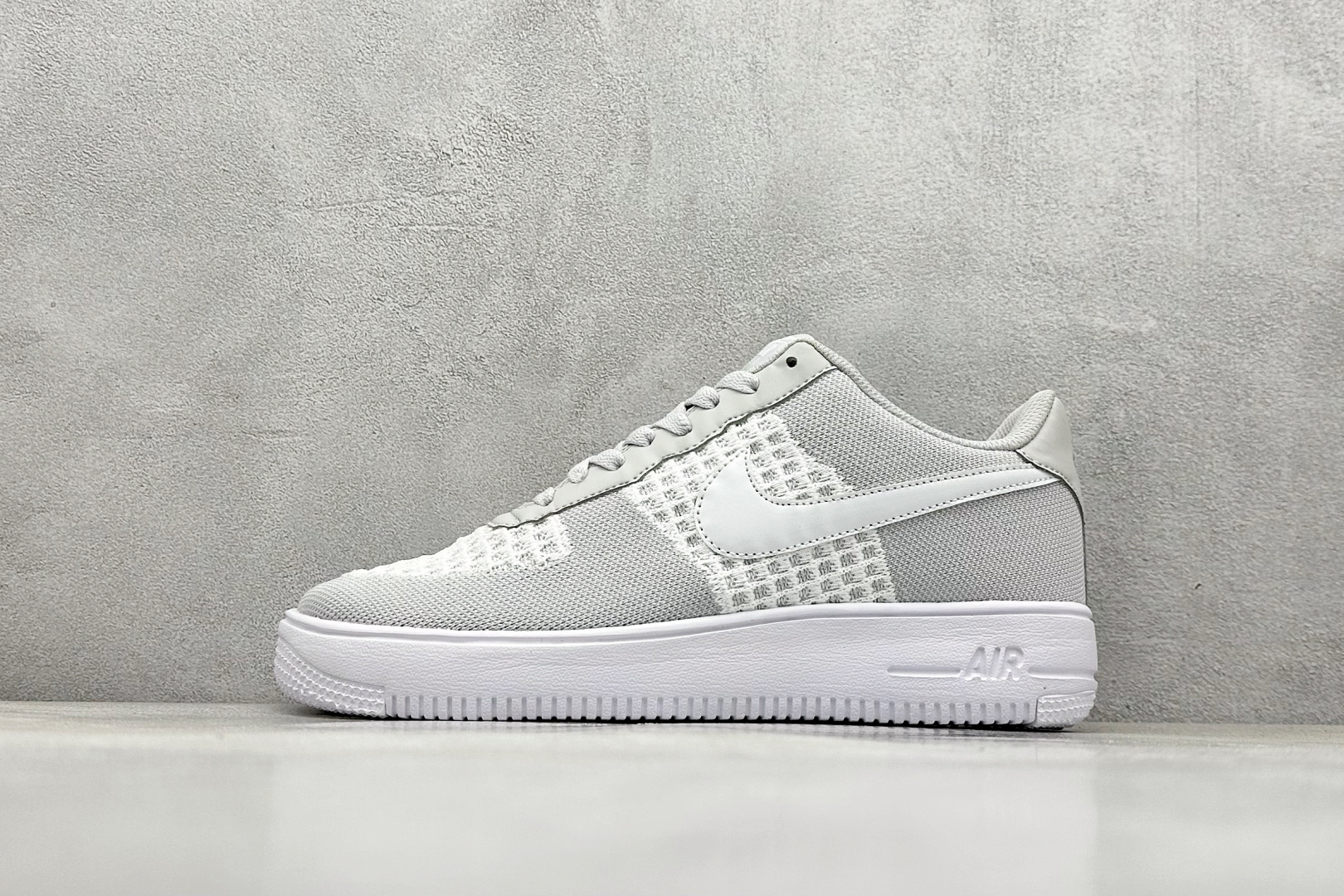  
Nk Air Force 1'07 Low 2.0飞线 空军一号低帮休闲板鞋
#原厂针织鞋面 原楦