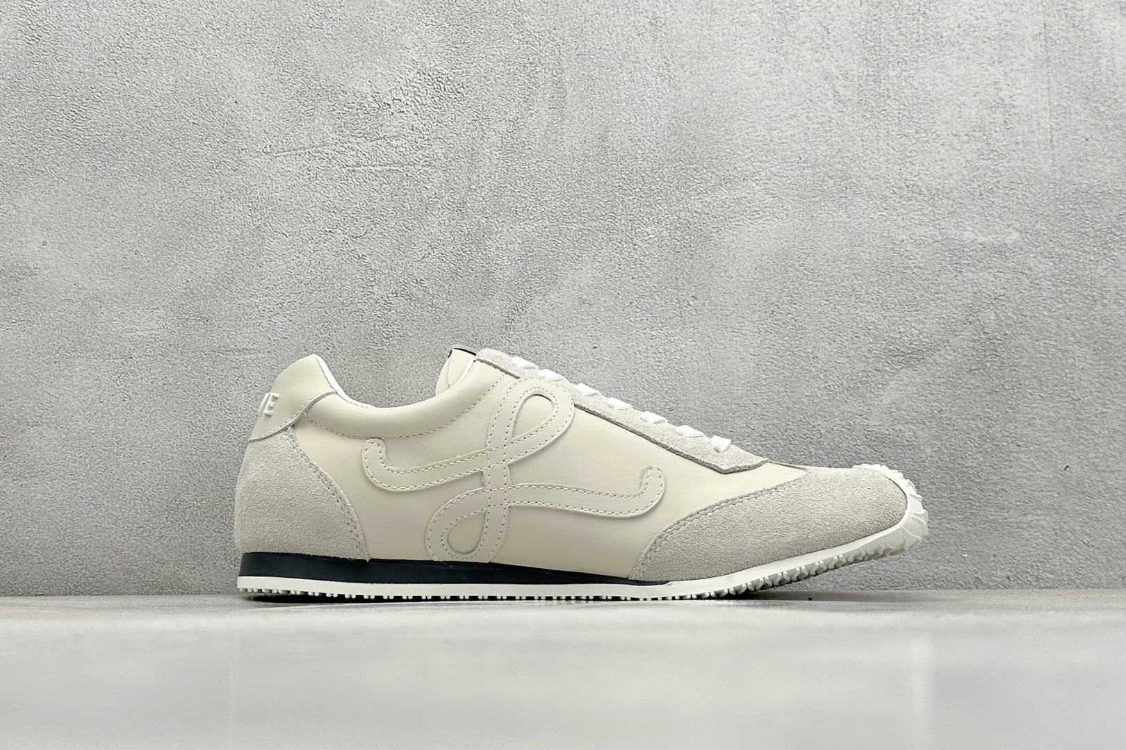 罗意威/Loewe Ballet Runner 25ss春季新款爆款芭蕾舞鞋