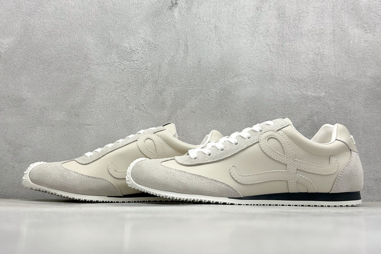 罗意威/Loewe Ballet Runner 25ss春季新款爆款芭蕾舞鞋