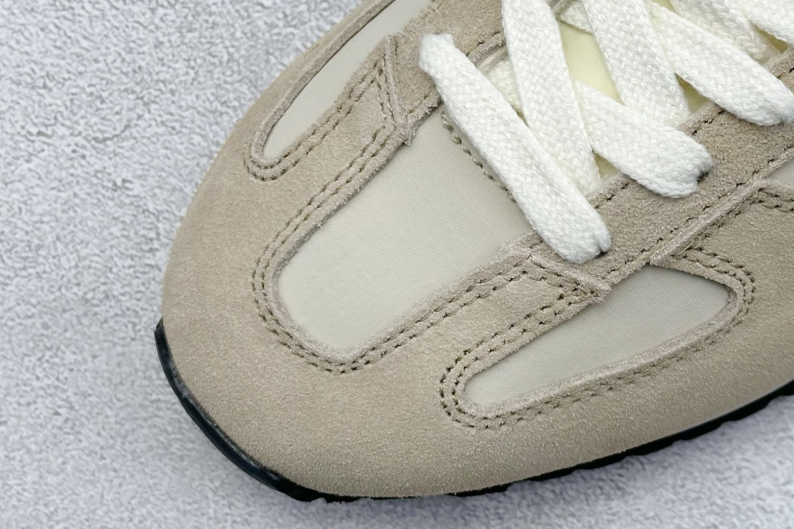 
New Balance NB471系列织物牛剖层革生活休闲鞋 

货号：U471AI
尺码：36 