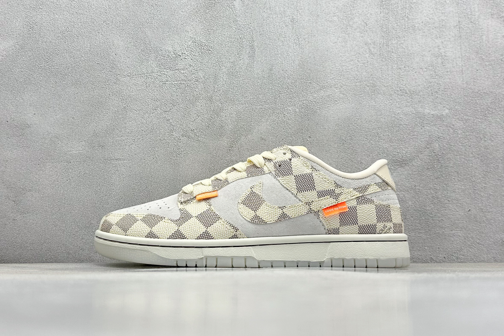  
NIKE SB Dunk Low x Louis Vuitton 
公司级出品 极力推荐
原装头层材